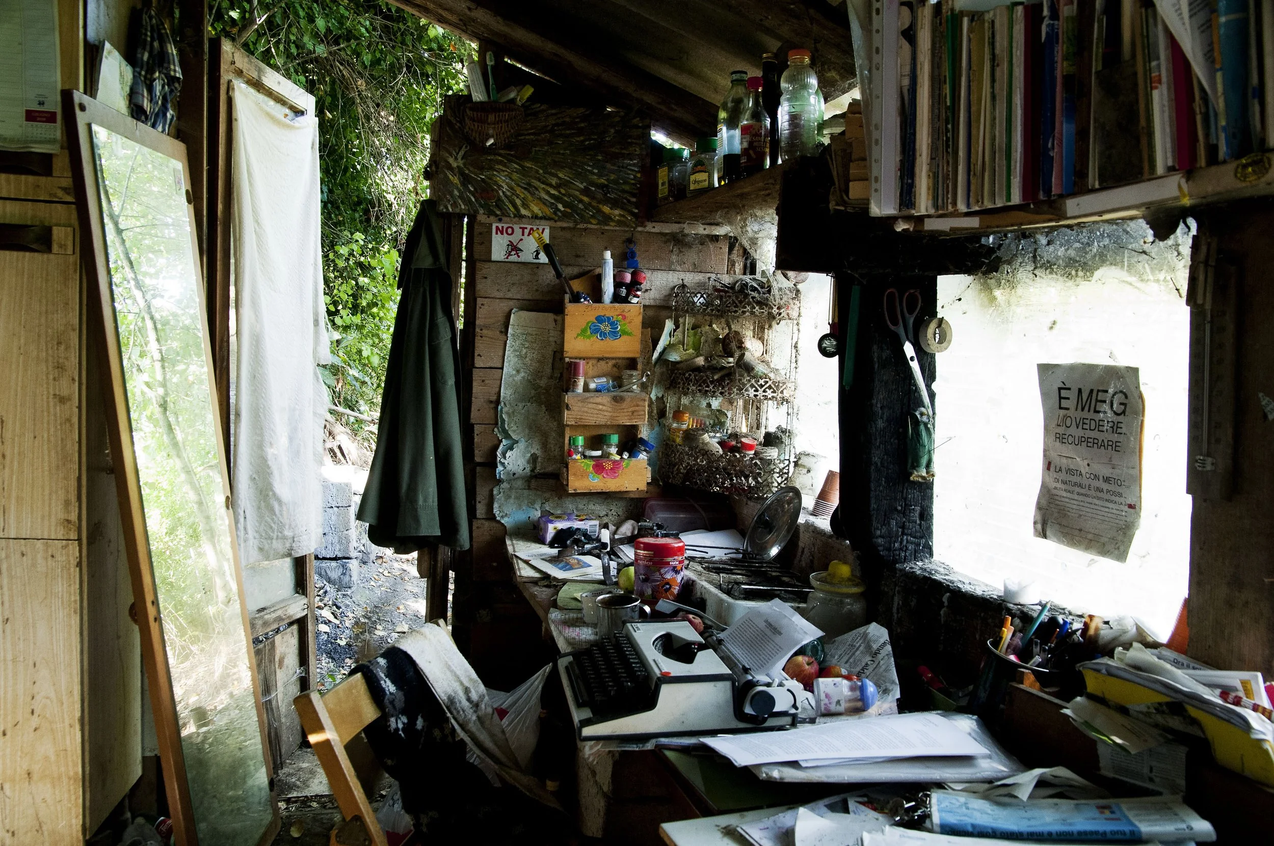 mario The Protesting Hermit_Into The Silence(ph_CarloBevilacqua)_2.jpeg