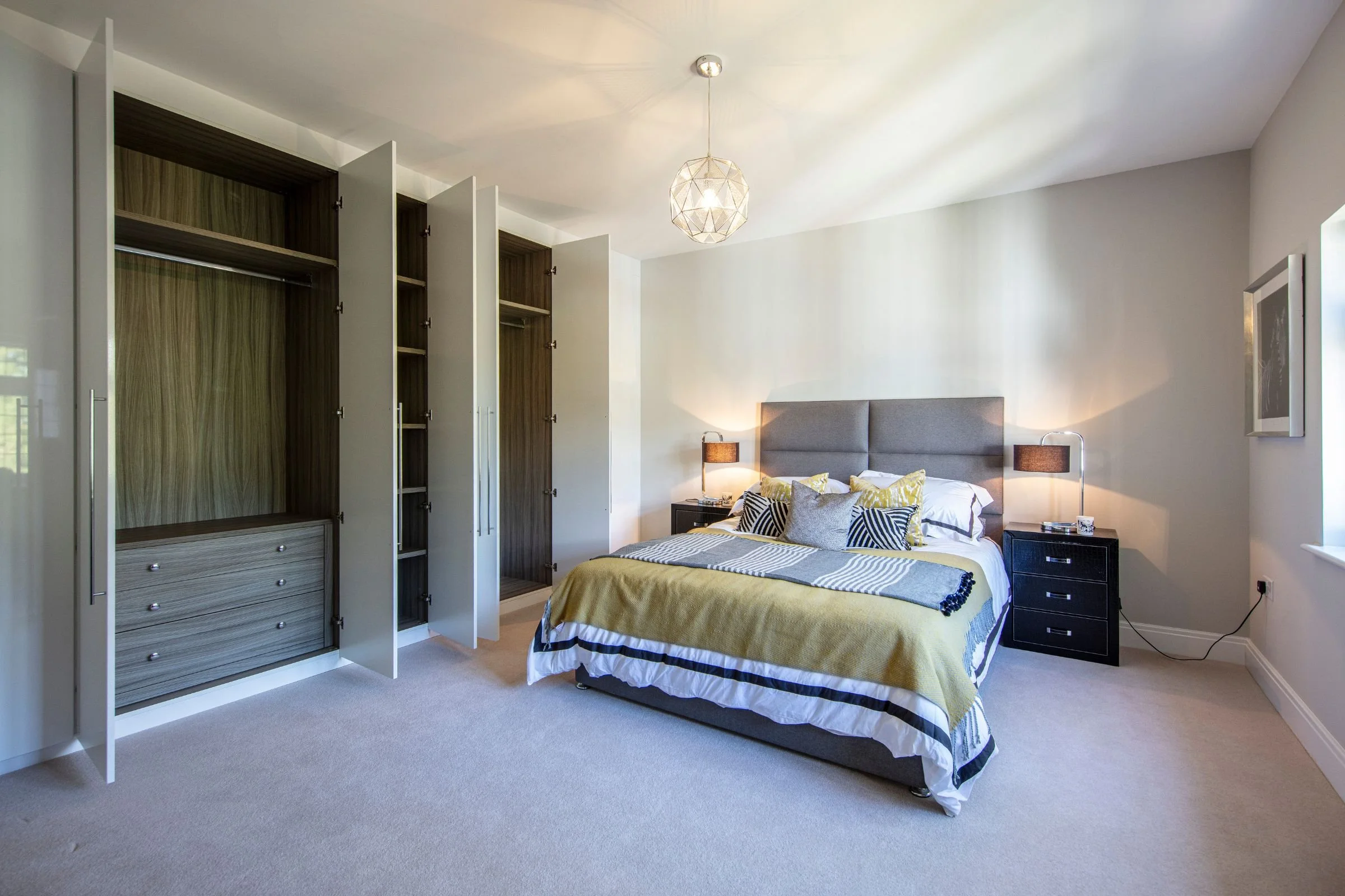 Bed23_close_1.jpg