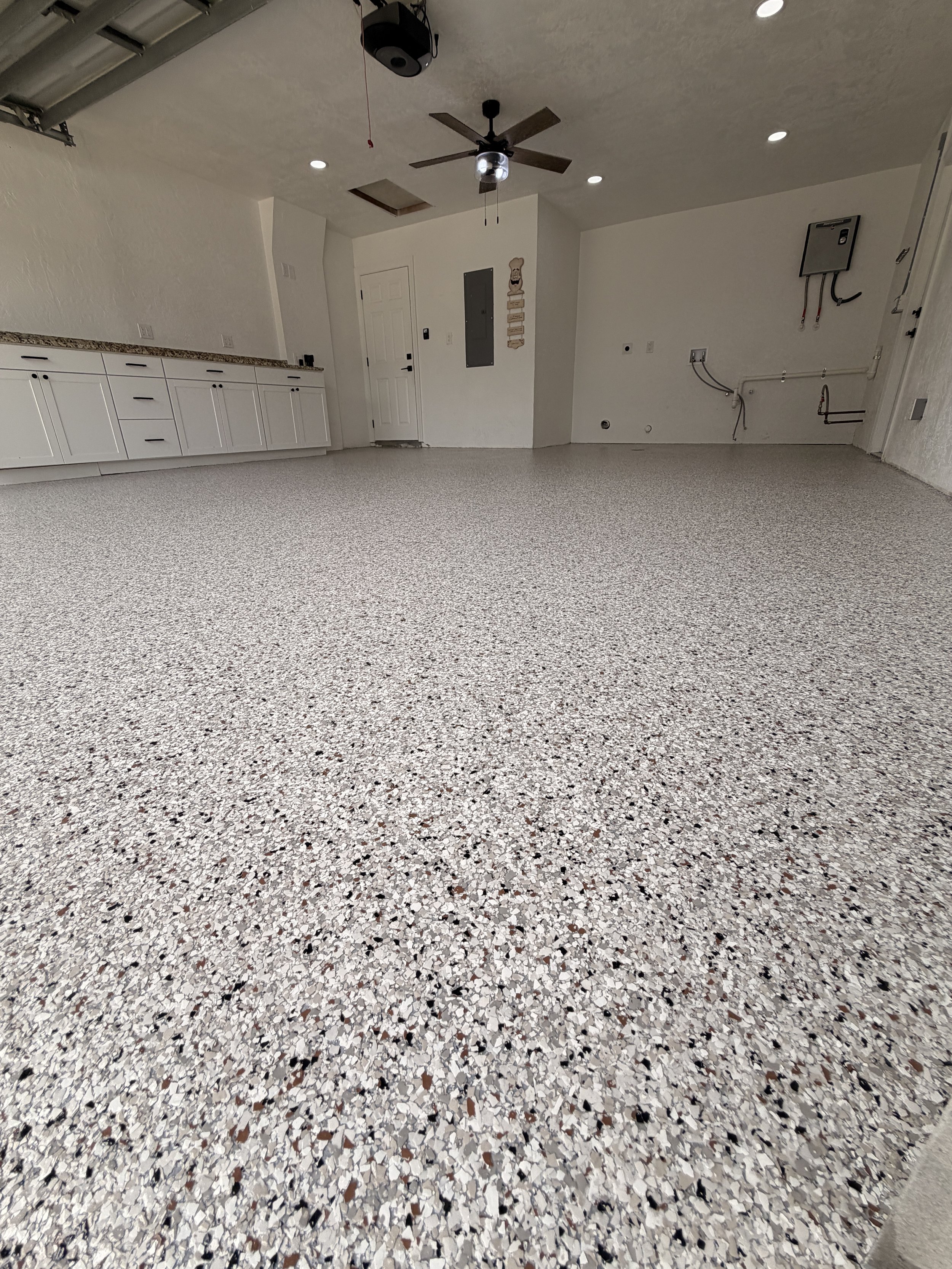 epoxy-garage-floor-windermere.JPG