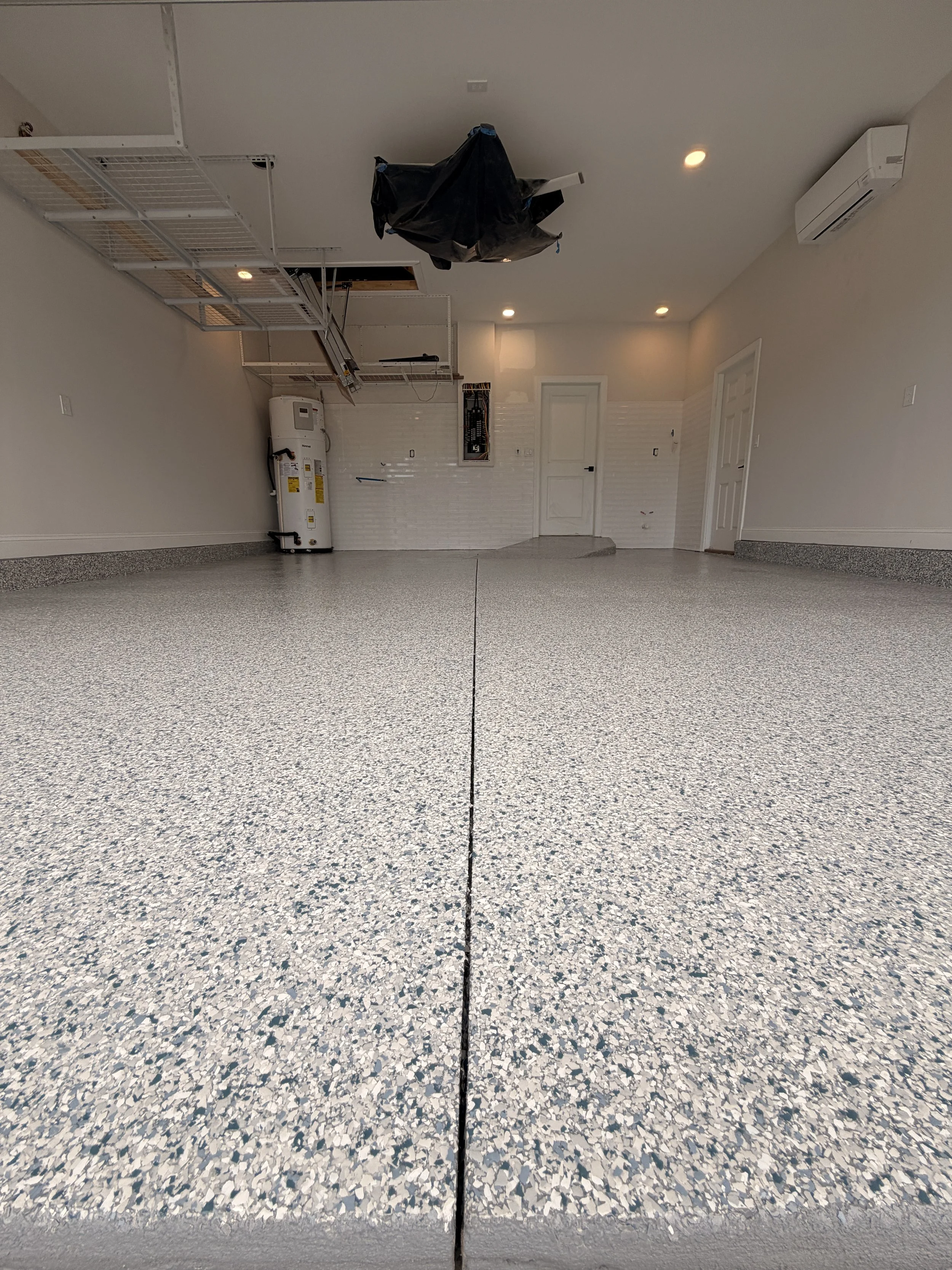 epoxy-garage-floor-winter-garden.JPG