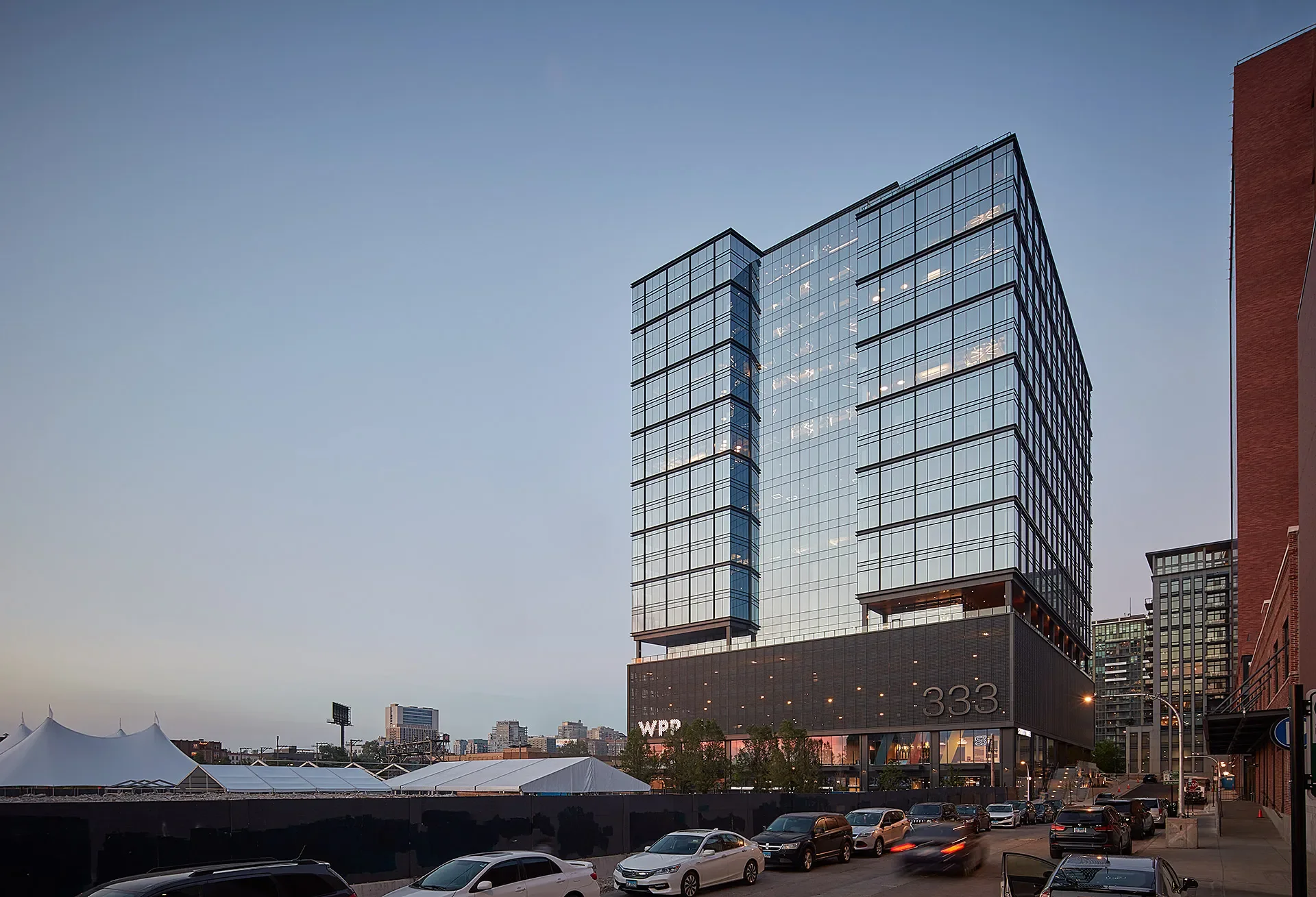 333 North Green (Sterling Bay)