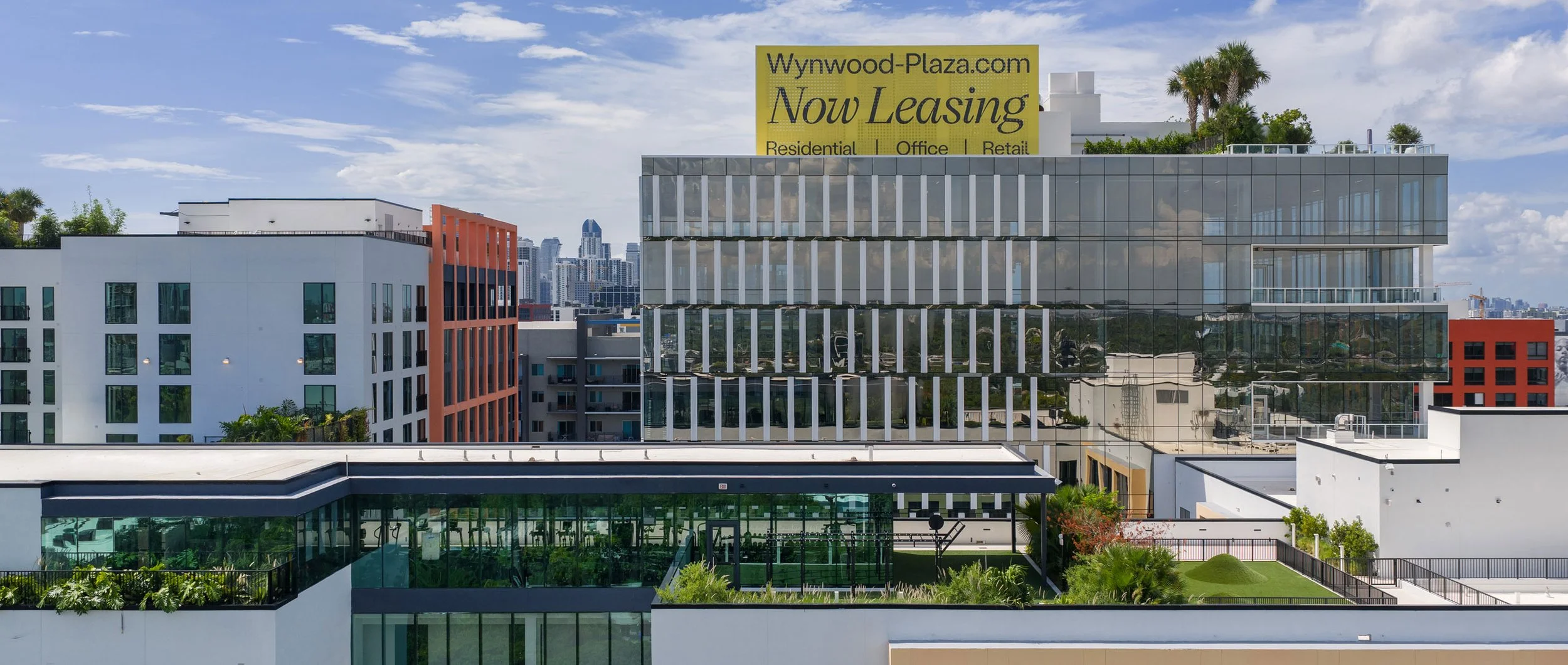 Wynwood Plaza (L&L Holding Company)