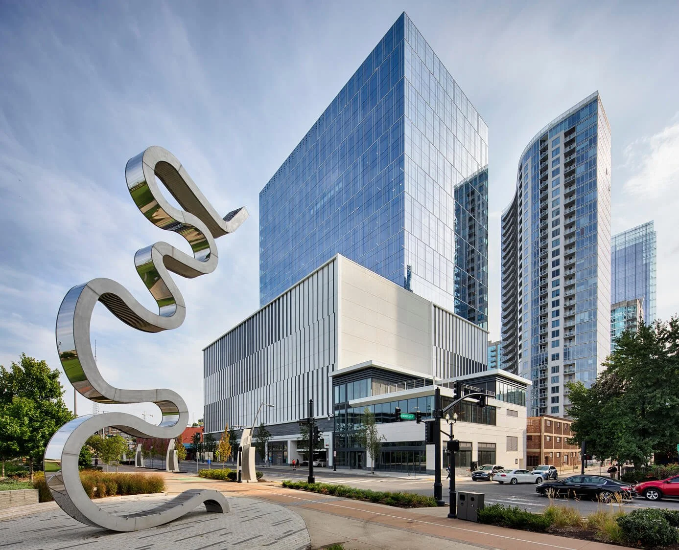 222 Second Avenue South (Hines)