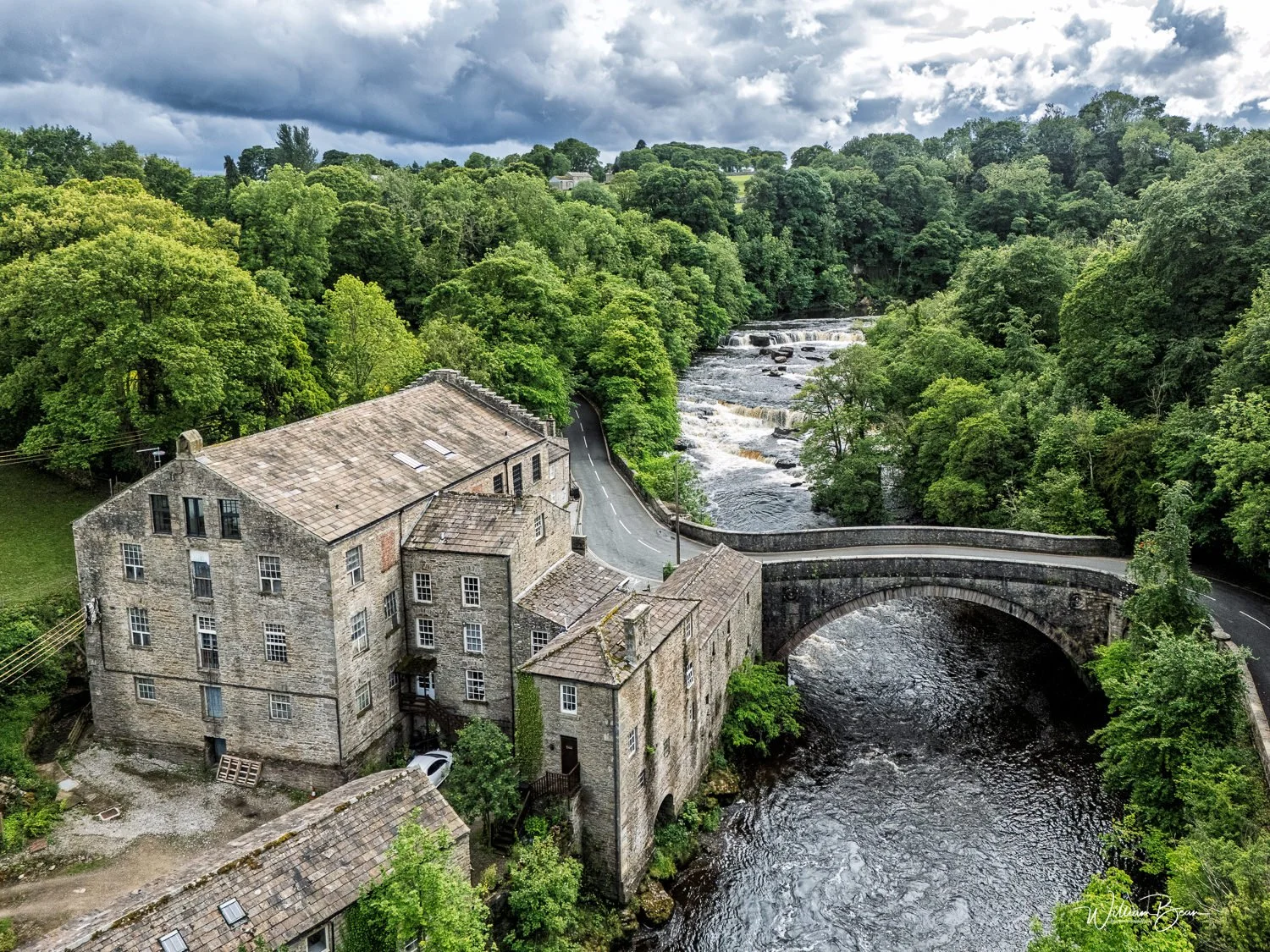 Aysgarth Falls North Yorkshire-0001.jpg
