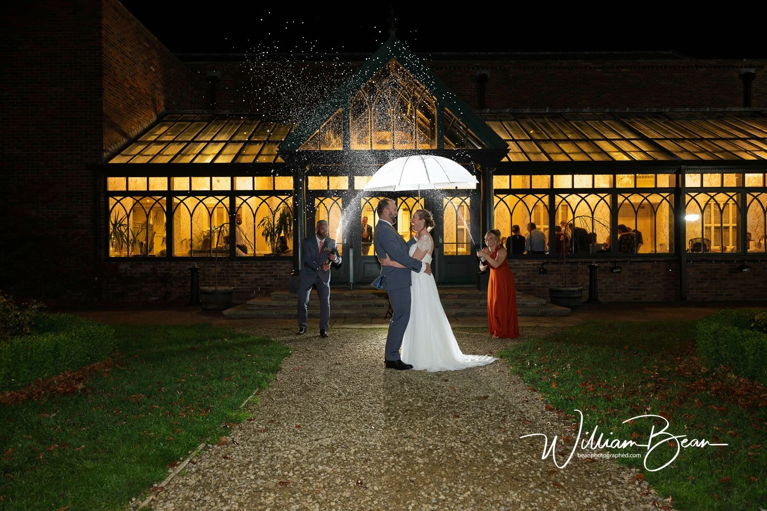 Champagne Spray-3.jpg