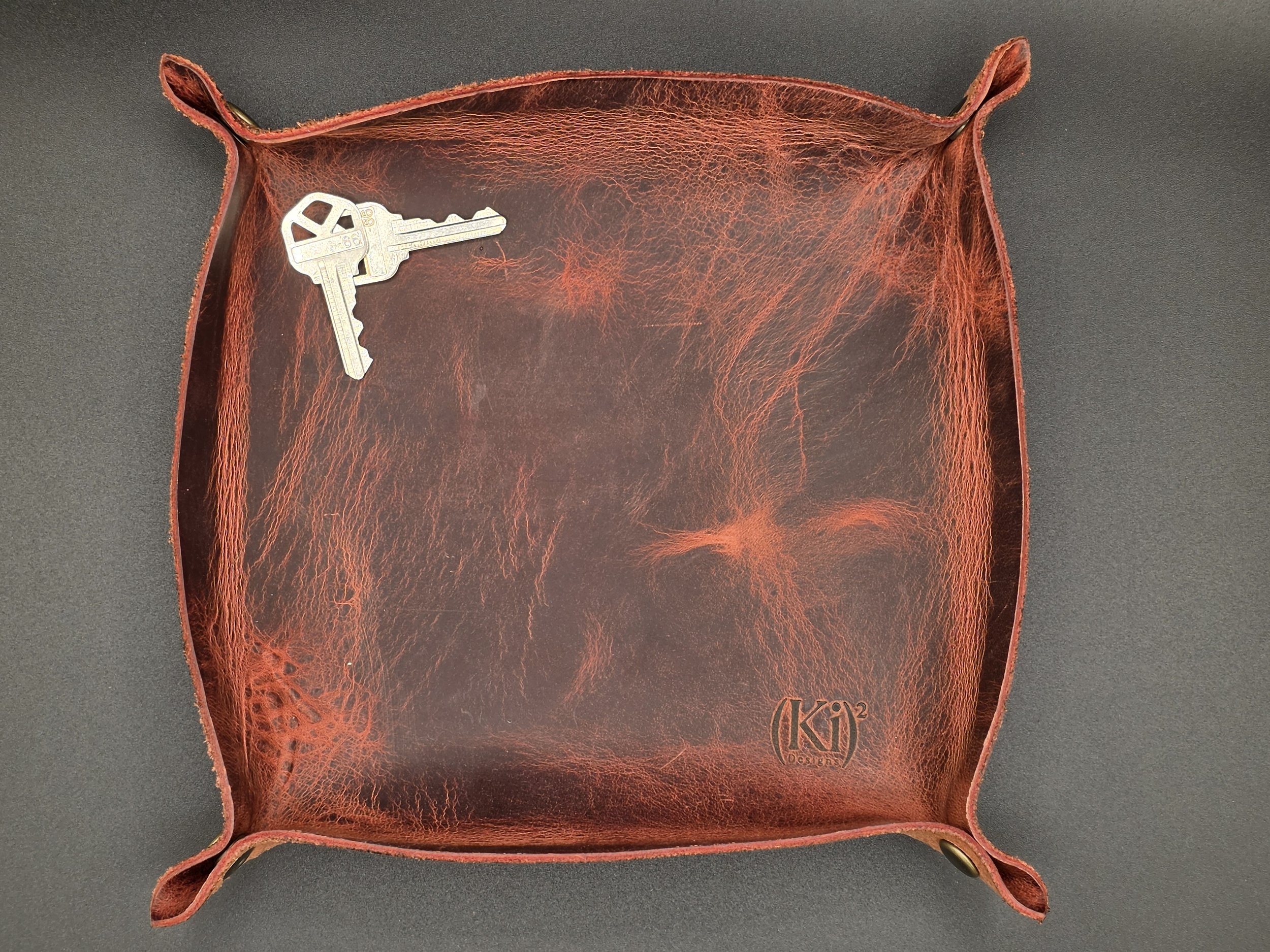 red hd catch with keys.jpg