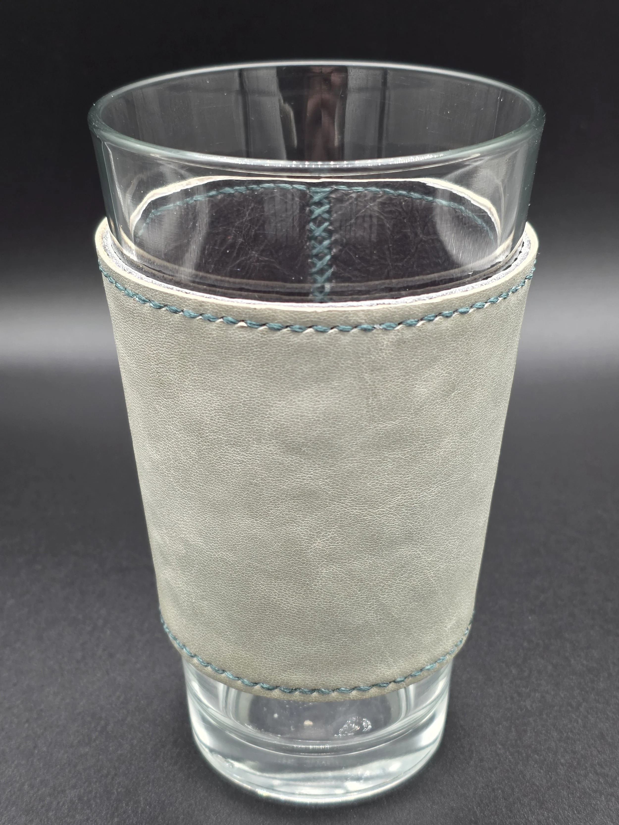 gray scrap pint teal back.jpg