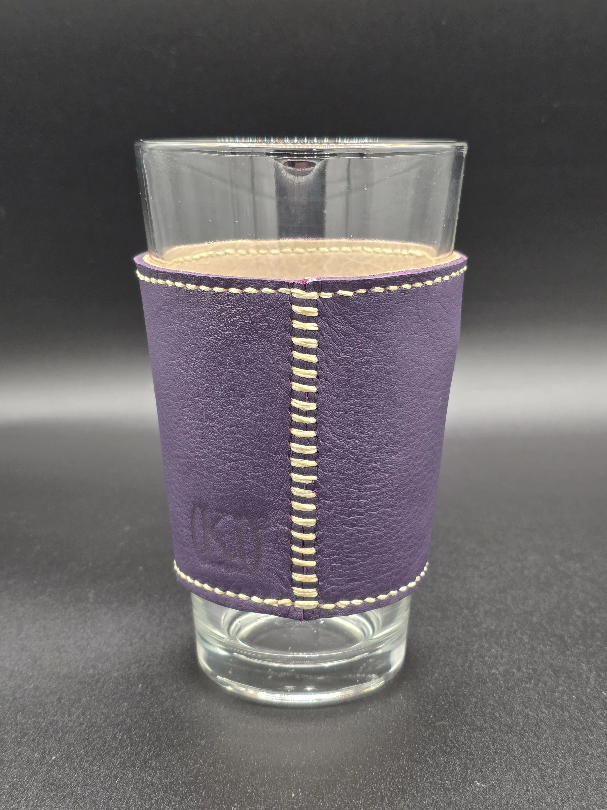 purple pint yellow back.jpg