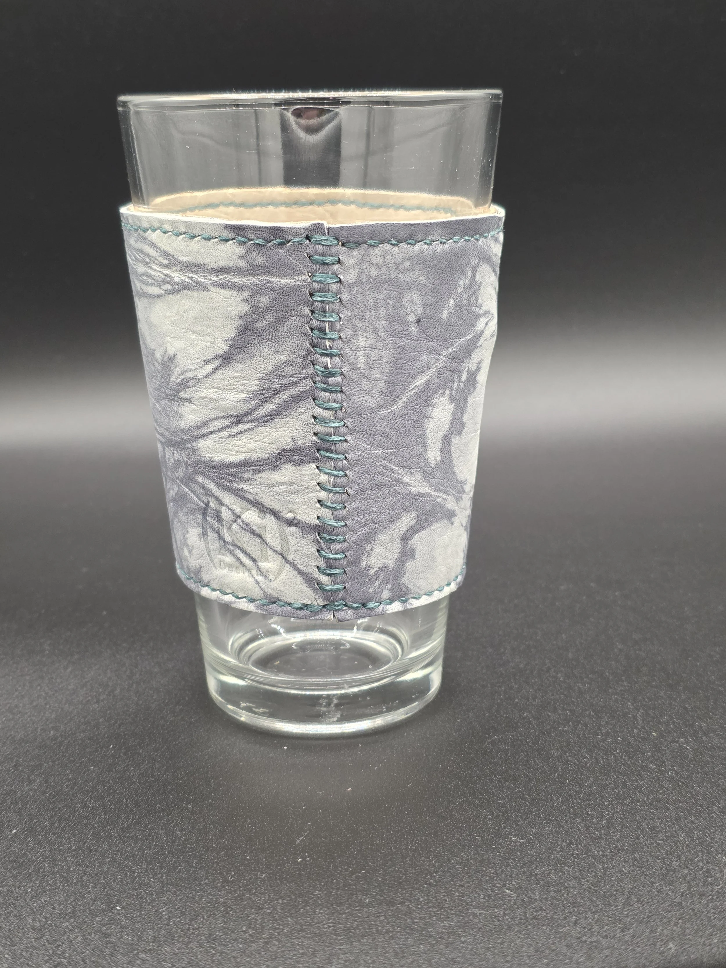 gray pattern pint teal back.jpg