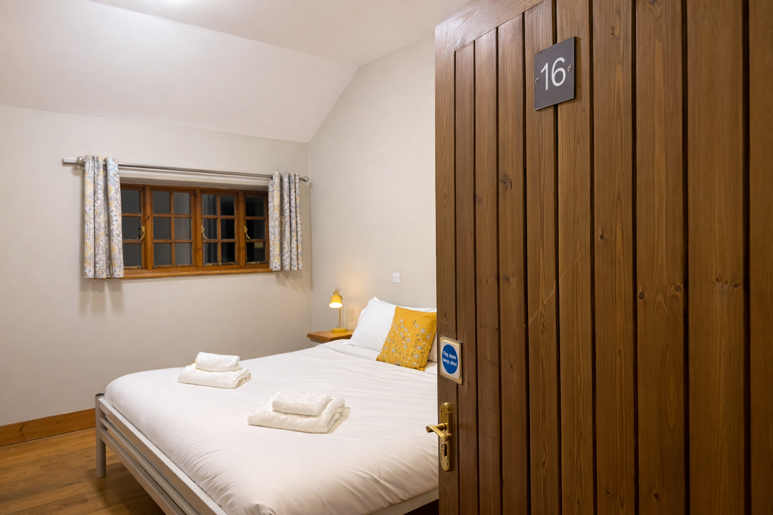 Double room with large shower room (room 16).png