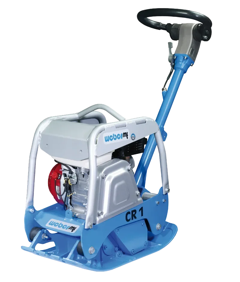 eversierbare, benzinbetriebene Rüttelplatte (Vibrationsplatte) der Marke Weber mt (Modell CR 1) in Blau und Silber mit robustem Schutzrahmen, leistungsstarkem Motor und ergonomischem Führungsbügel