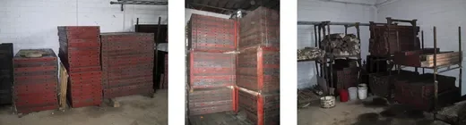 Collage aus drei Innenaufnahmen eines Lagers mit ordentlich gestapelten, roten Systemschalungselementen (Wandschalung) und Zubehör in Transportgestellen zur Miete für das professionelle, großflächige und maßgenaue Einschalen.