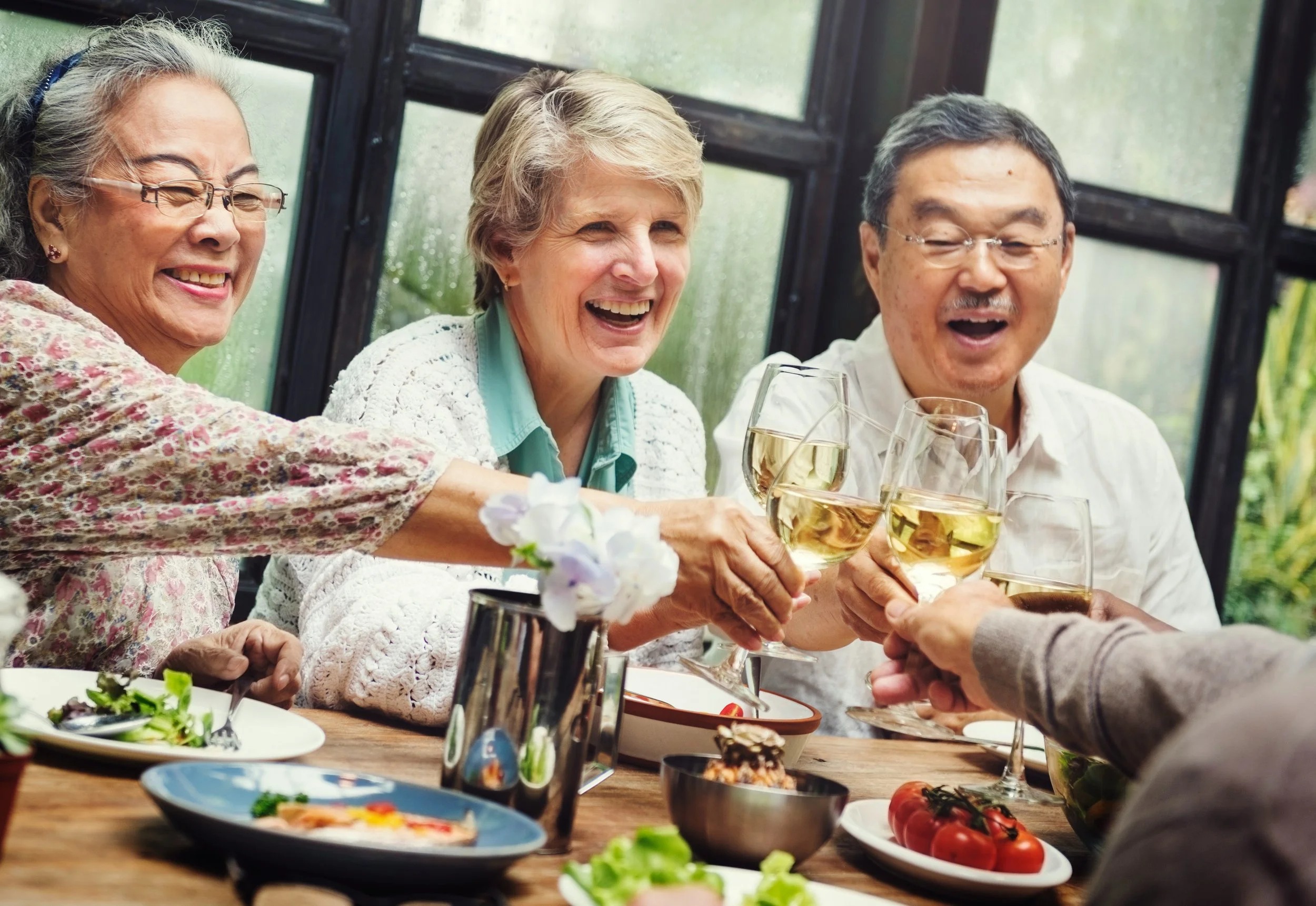 What to Expect: Activities and Amenities in Denver-Area Senior Living Communities