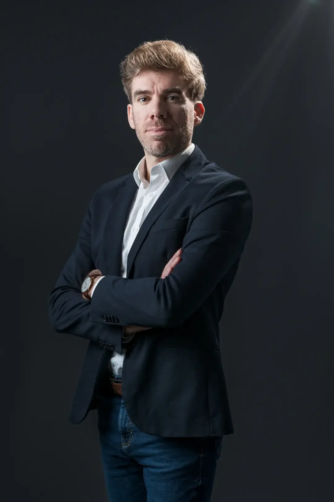 portrait-professionnel-studio-coach-perpignan-66.webp