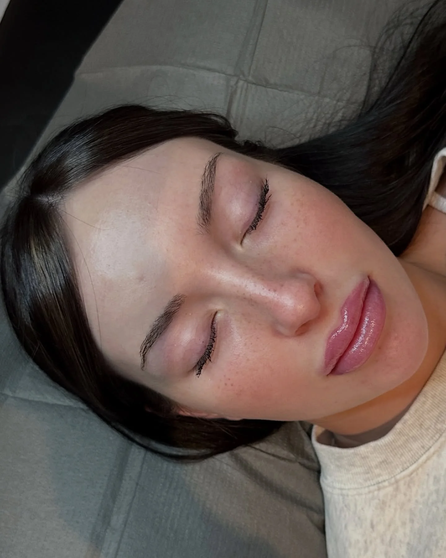 Healed freckles for @camilledesi after the first session! 

We added to these and darkened them a little bit during the second session

This is exactly what I want to see after a first freckle session, it leaves us space to add more, go darker, or ad