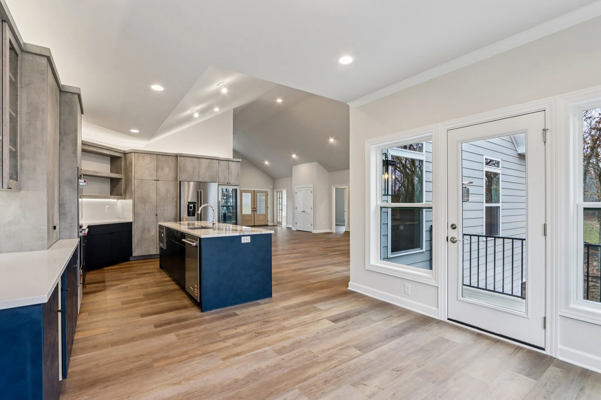 WSR 09 Custom Southfork Ranch MLS  (21).jpg