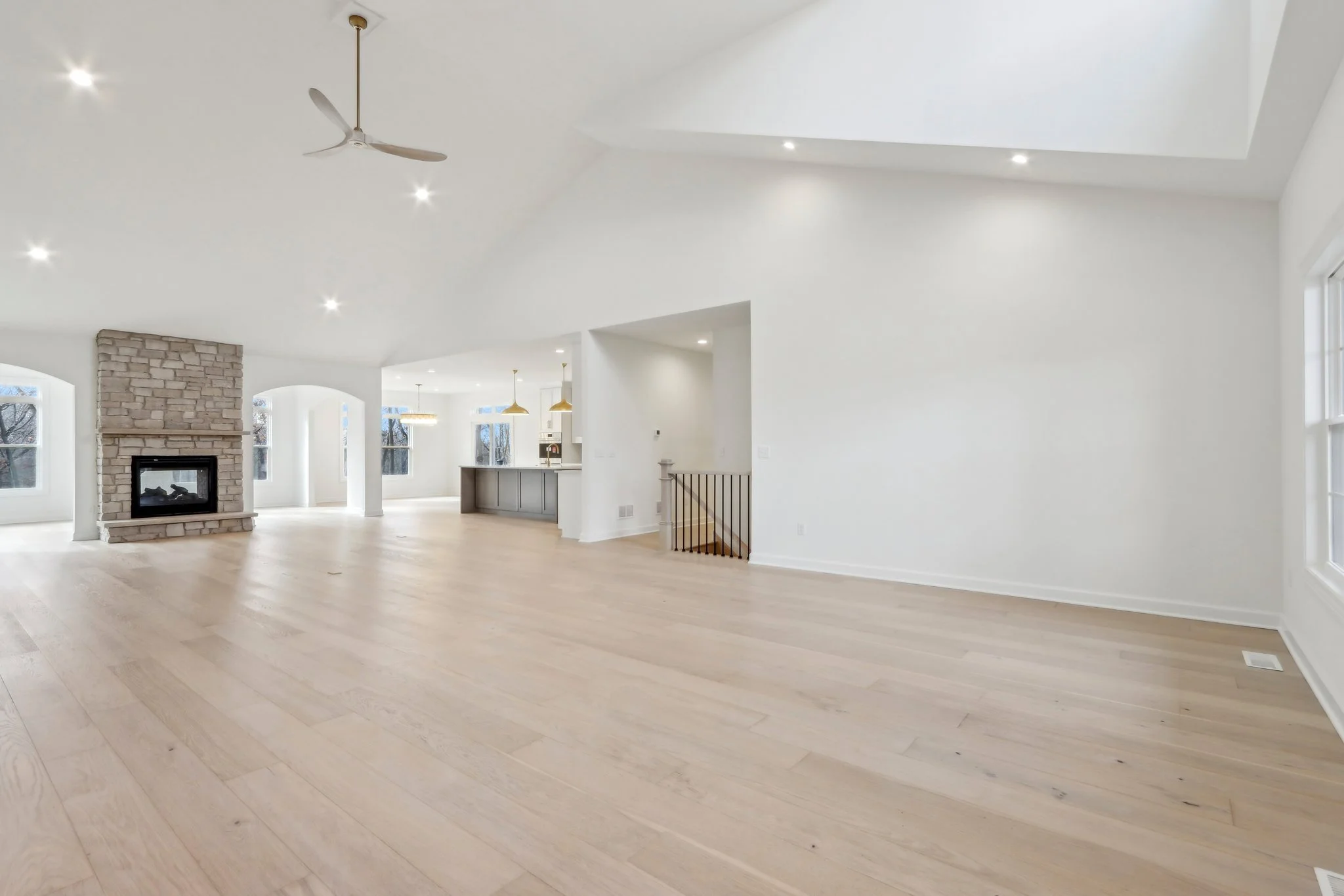 9-web-or-mls-Ridgeway Point-009.jpg