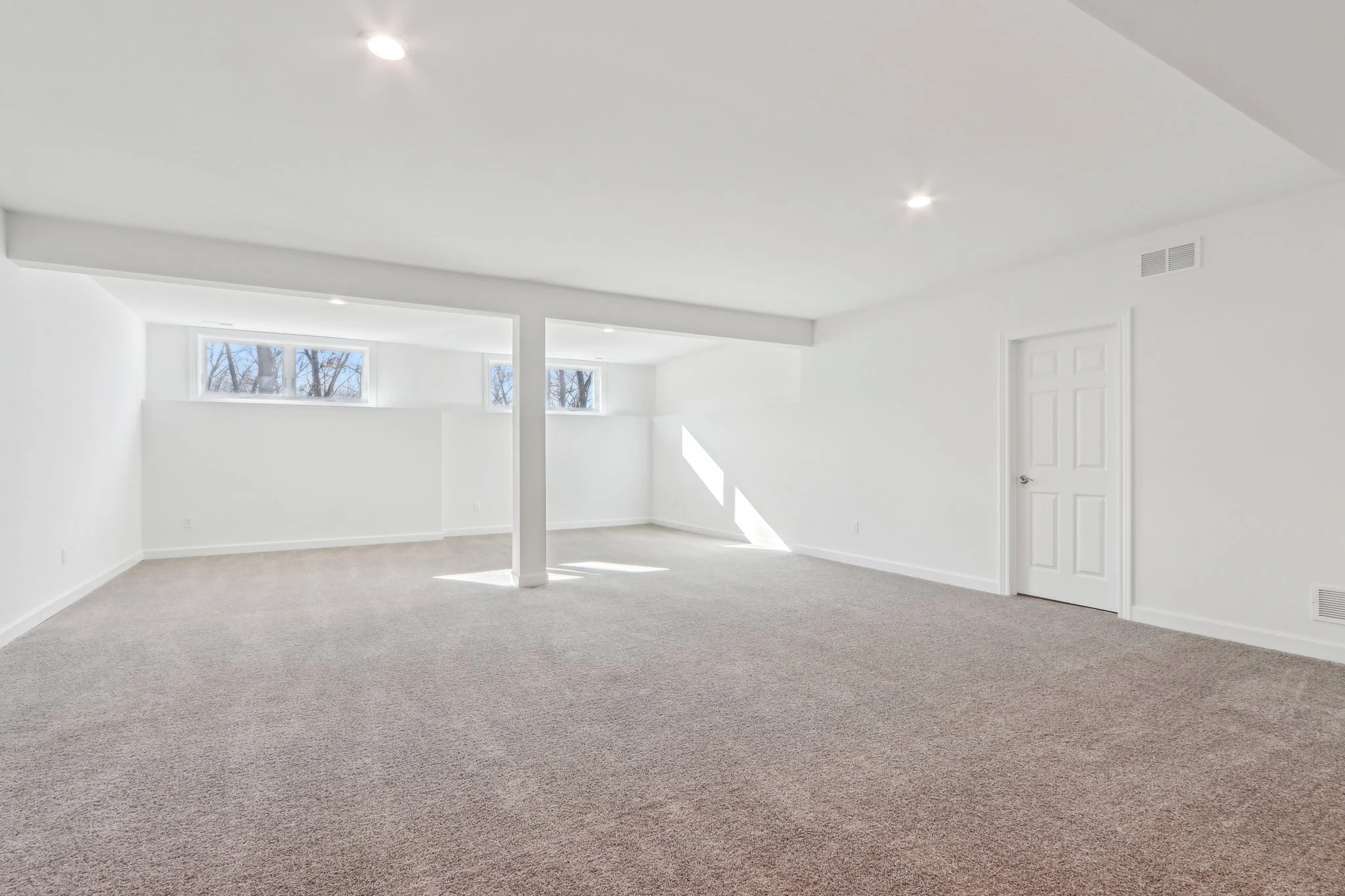 51-web-or-mls-Ridgeway Point-051.jpg