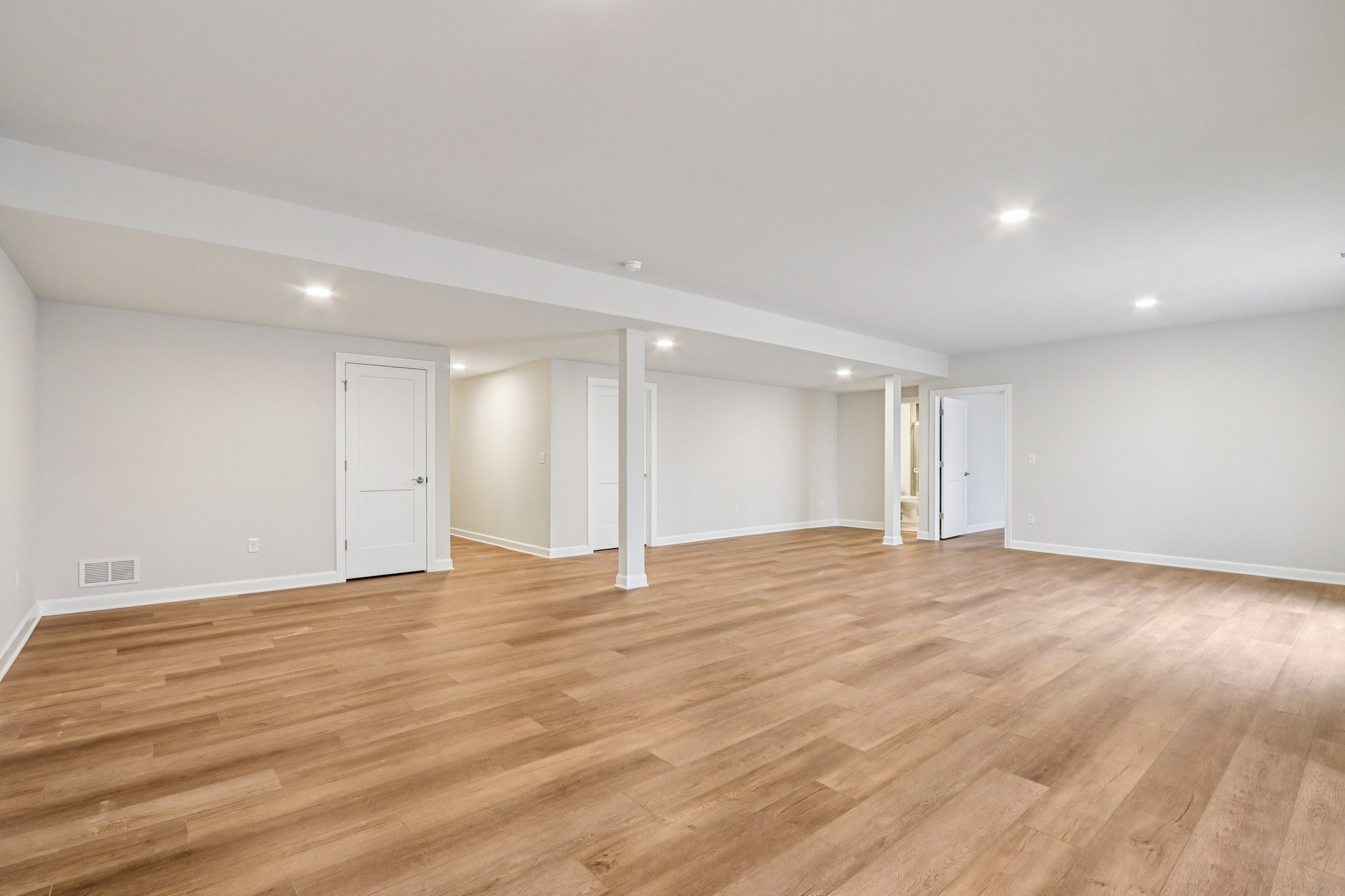 WSR 09 Custom Southfork Ranch MLS  (45).jpg