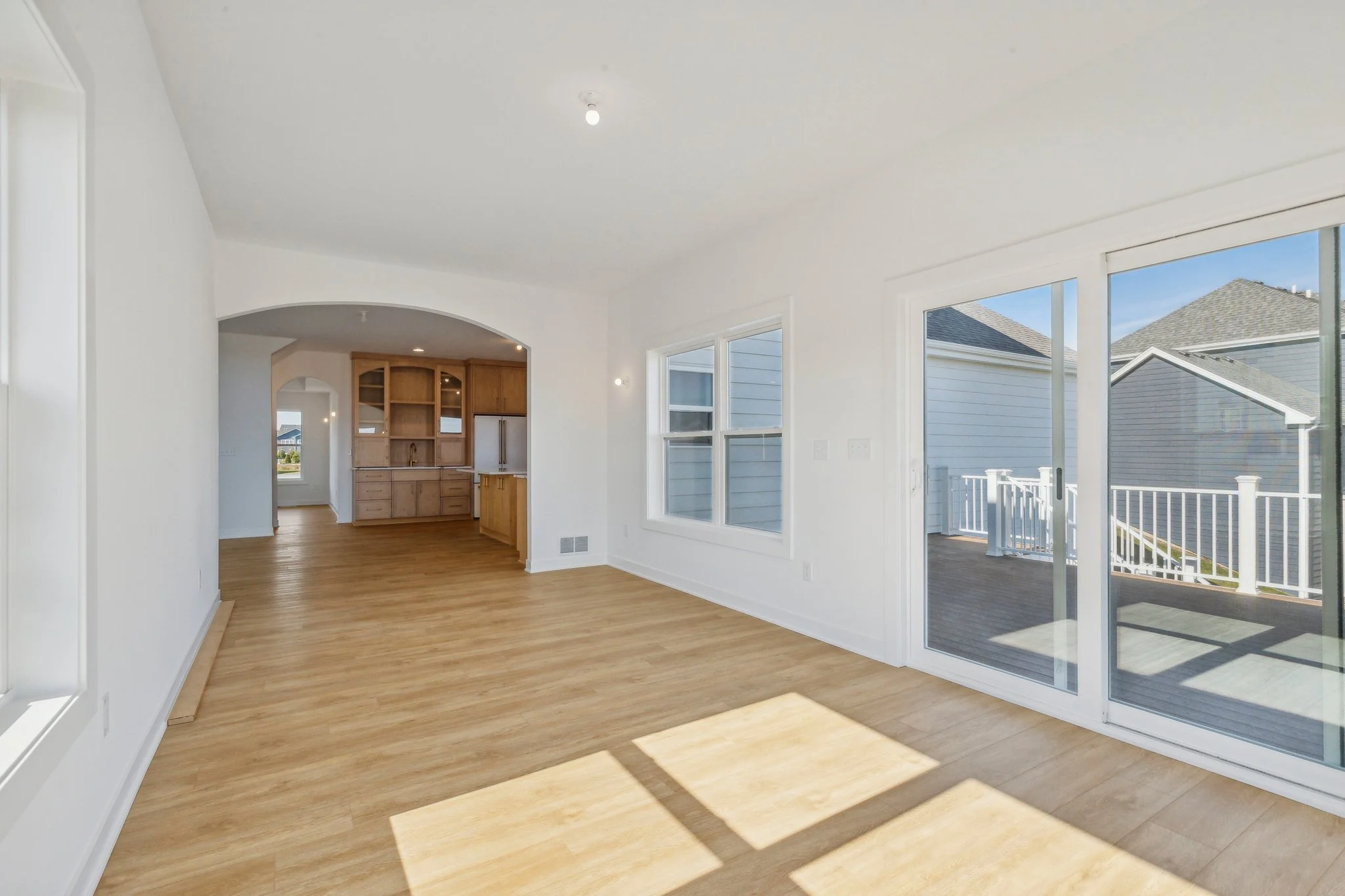 04N135 Norton Lake Circle-020.jpg