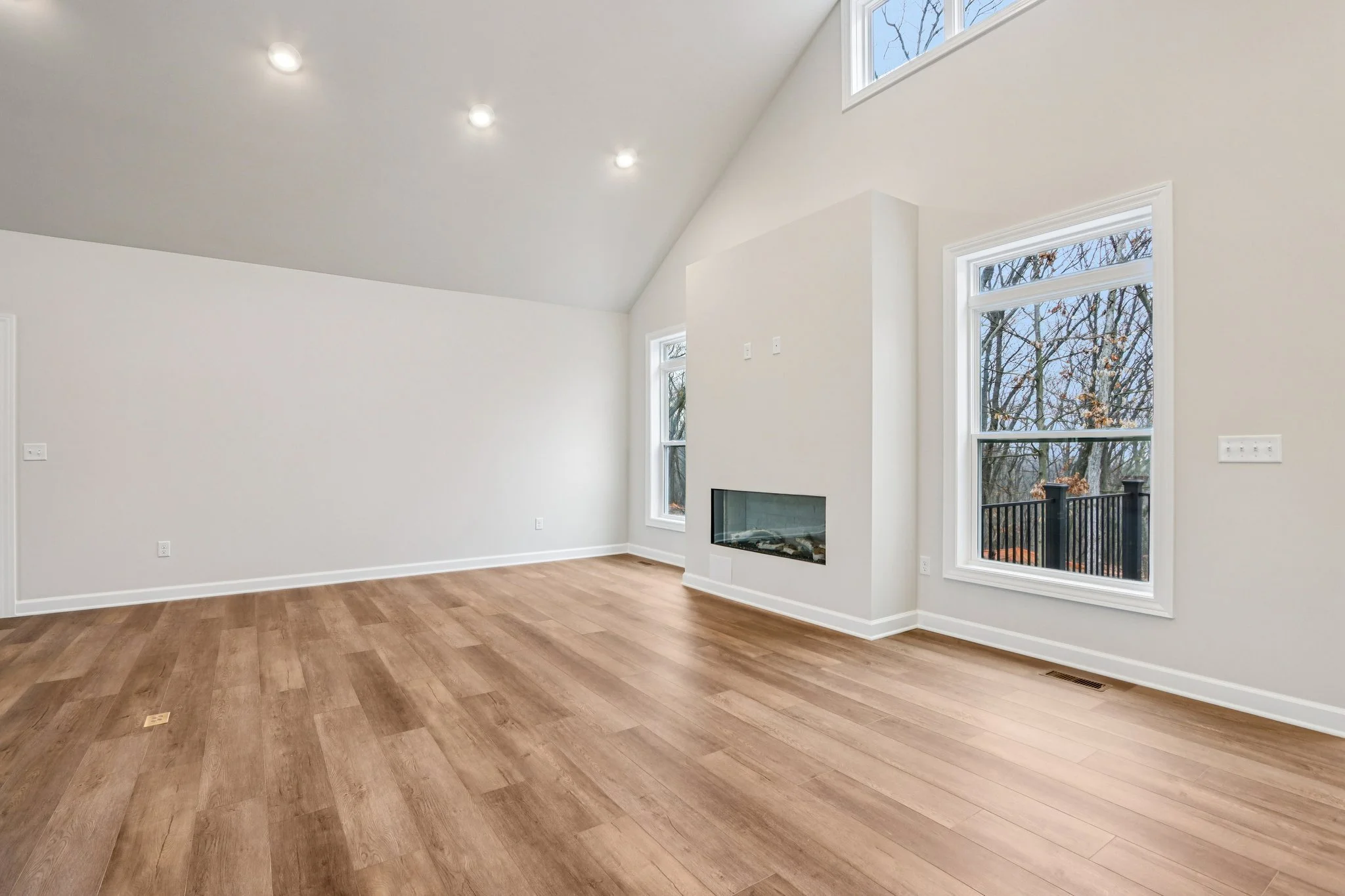 WSR 09 Custom Southfork Ranch MLS  (13).jpg