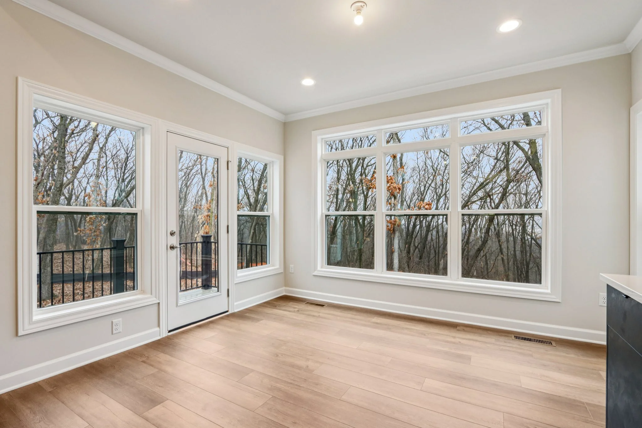 WSR 09 Custom Southfork Ranch MLS  (25).jpg