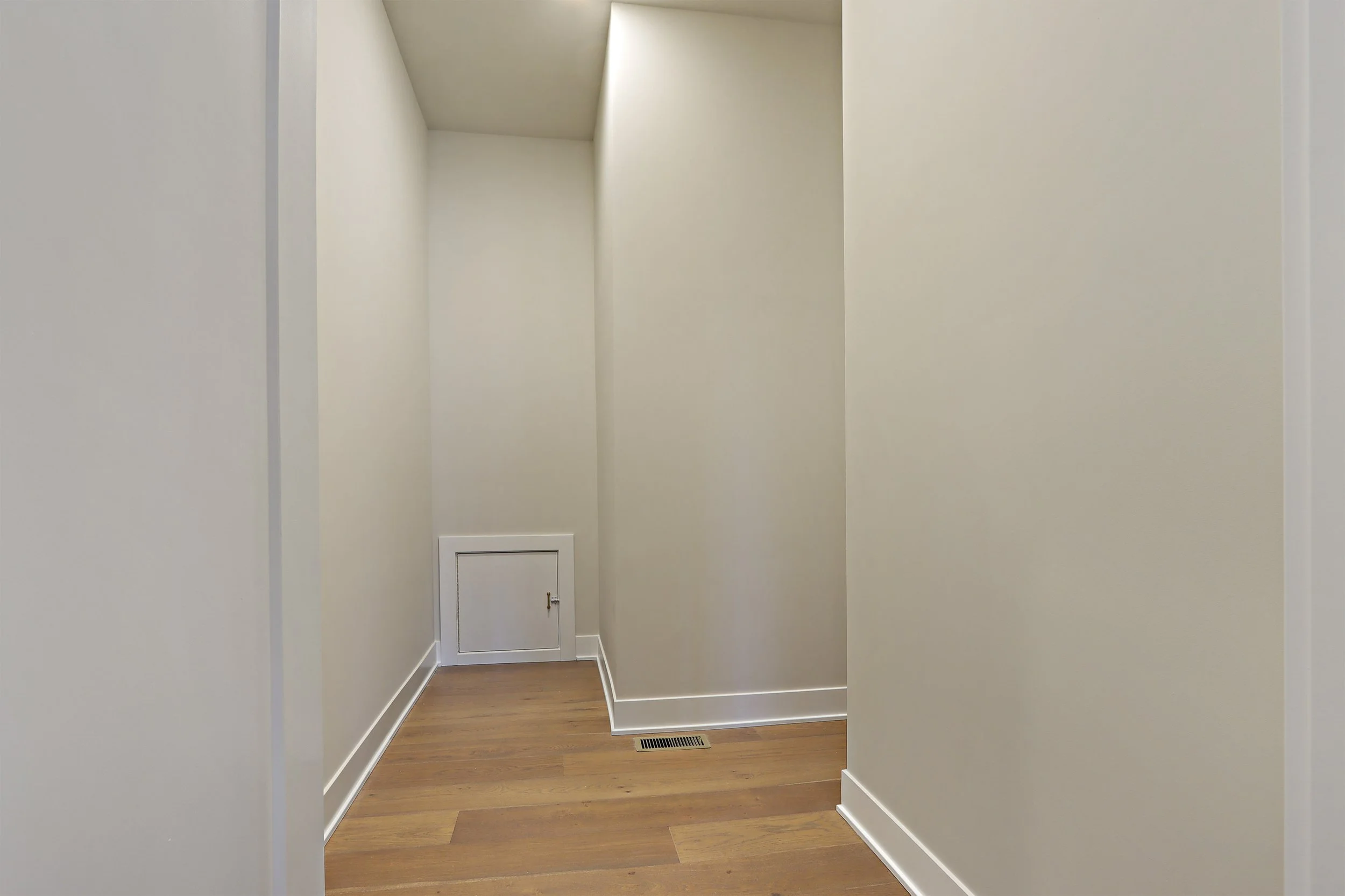 23-print-1750 Ridgeway Pt, Lake Geneva, WI - 21.jpg