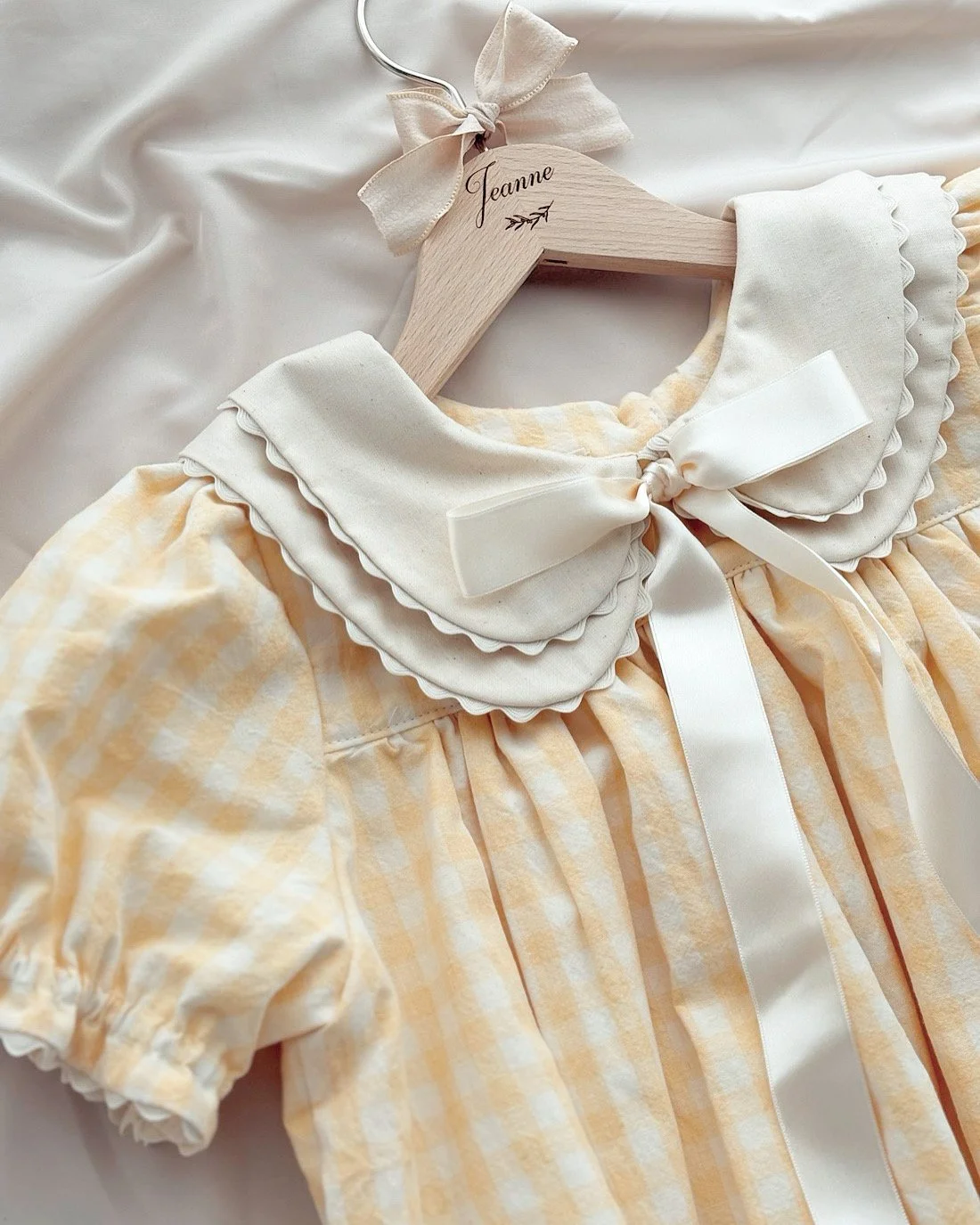 Cintre bébé personnalisé
