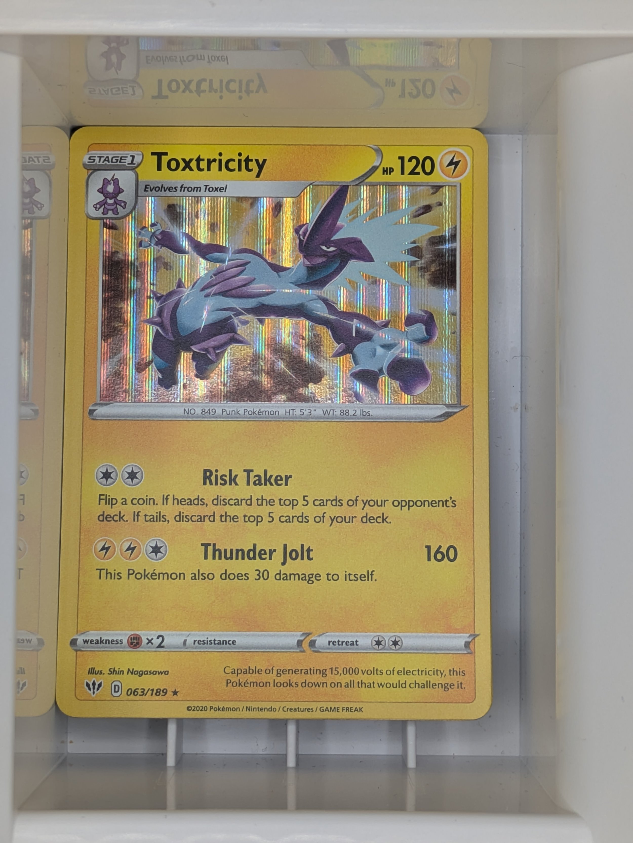 Toxtricity 63/189 Holo Light Played