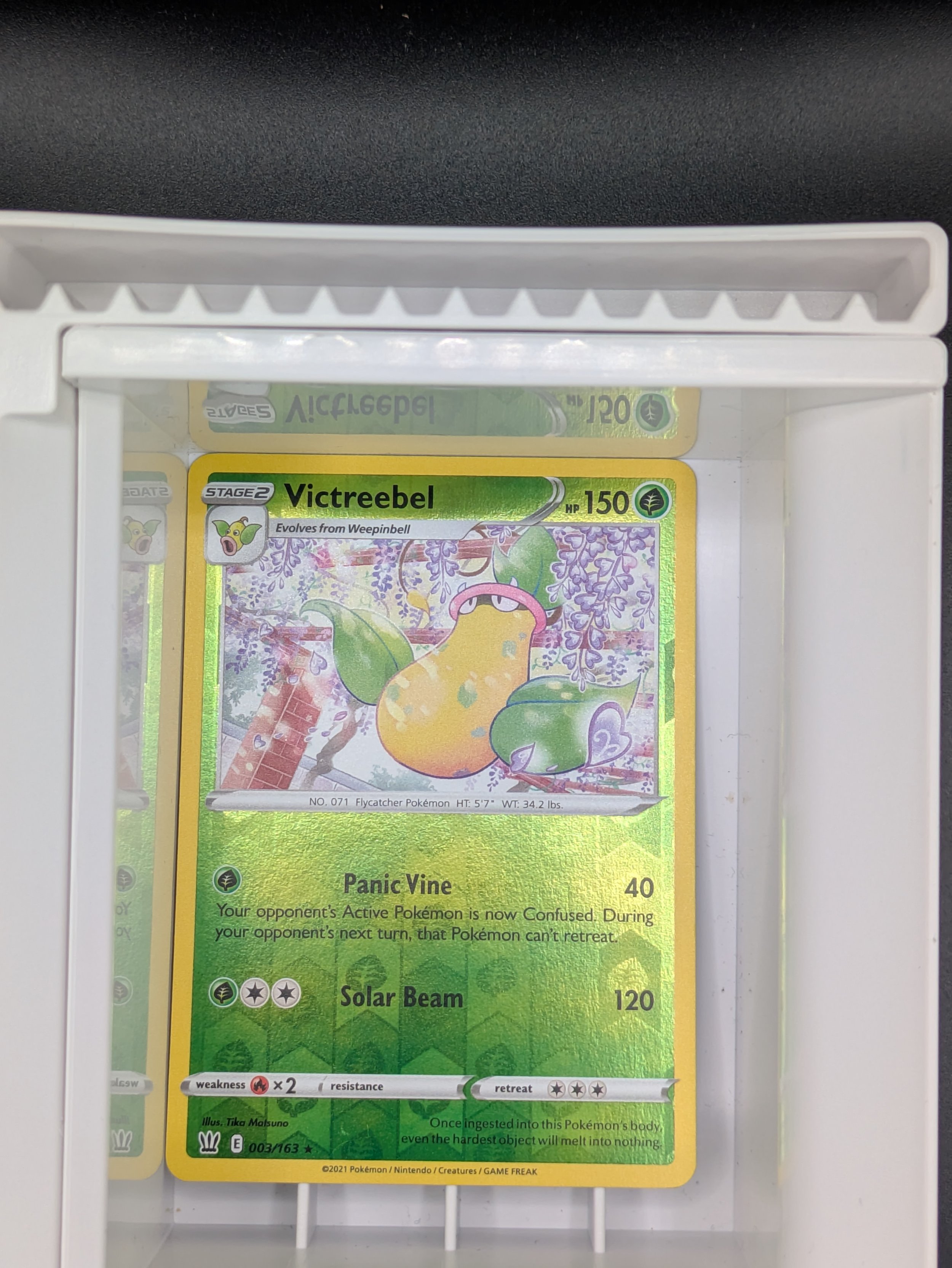 Victreebel 3/163 Reverse Holo Light Played