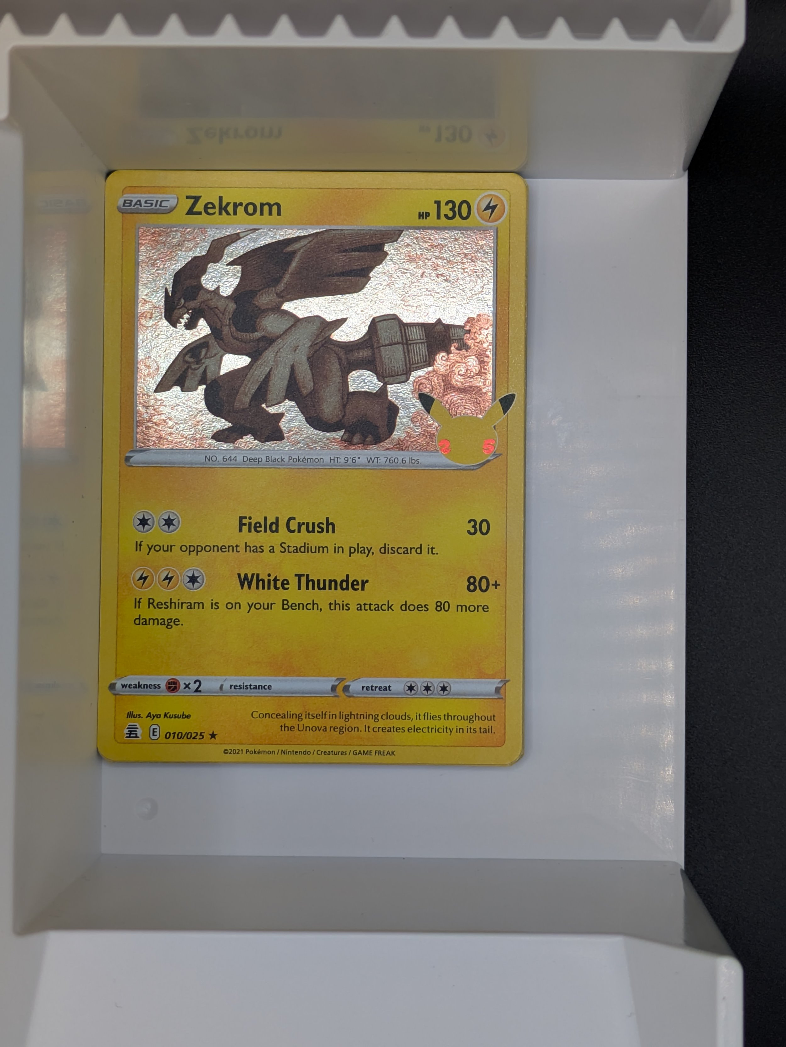 Zekrom 10/25 Holo Light played