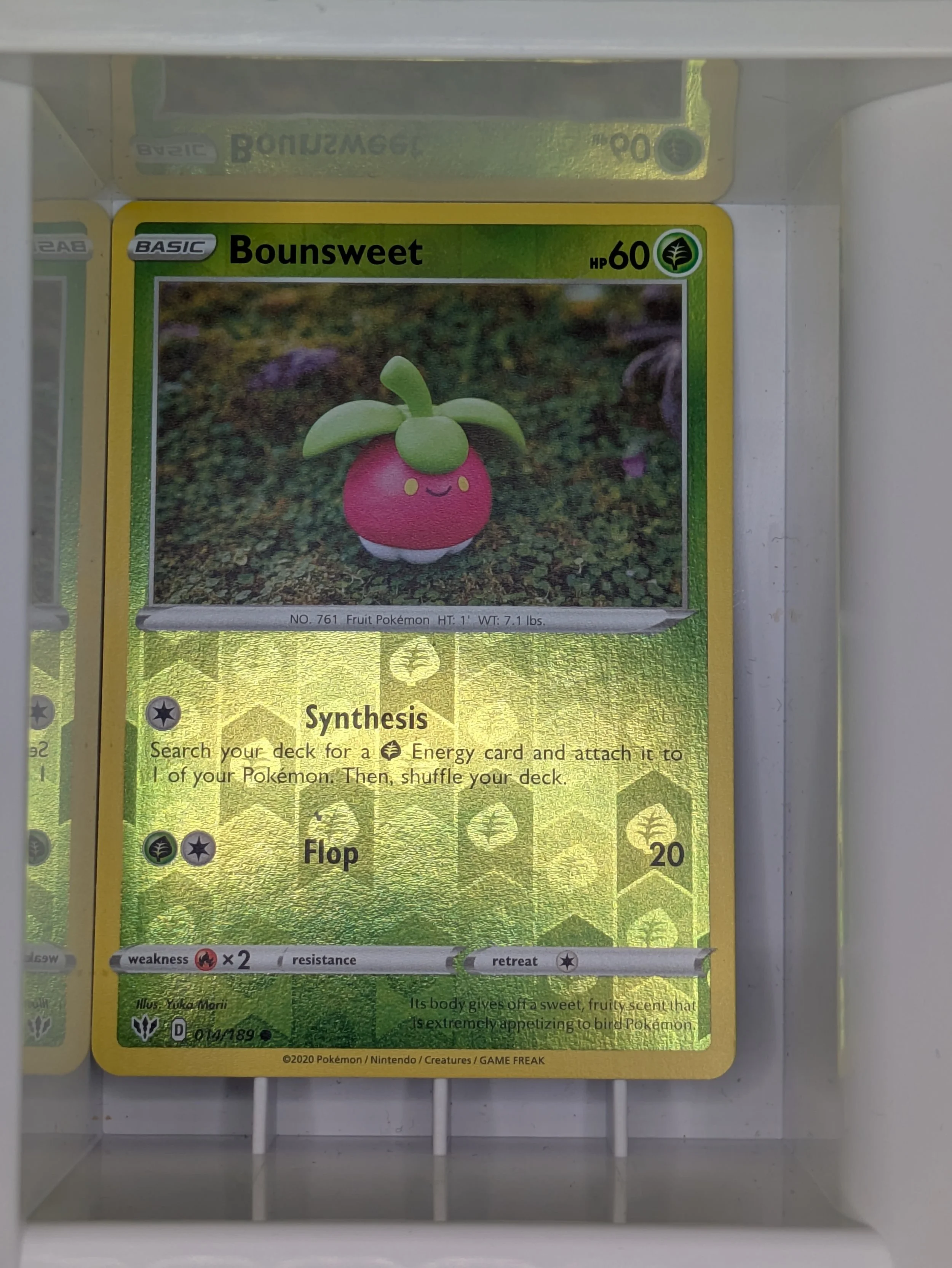 Bounsweet 14/189 Reverse Holo Light Played
