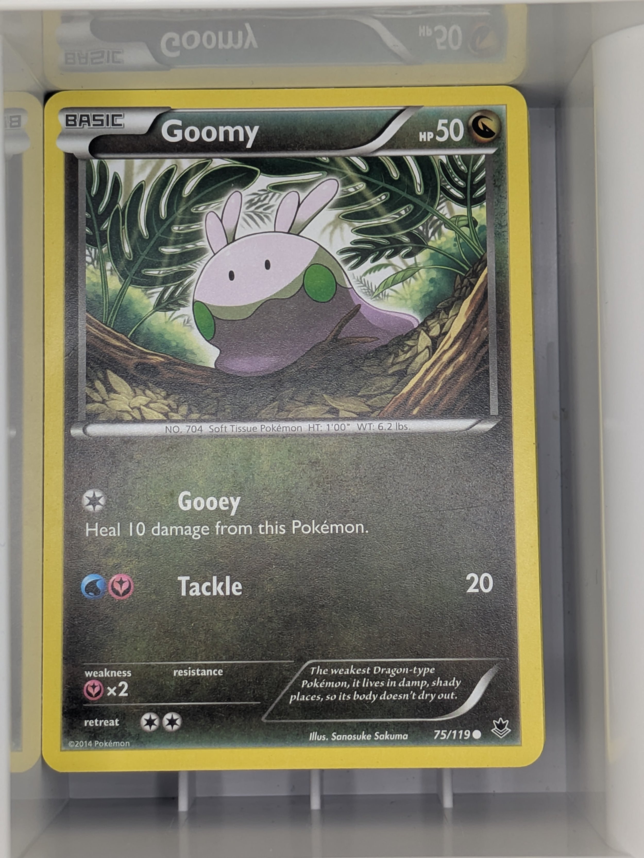 Phantom Forces - Goomy 75/119 Light Played