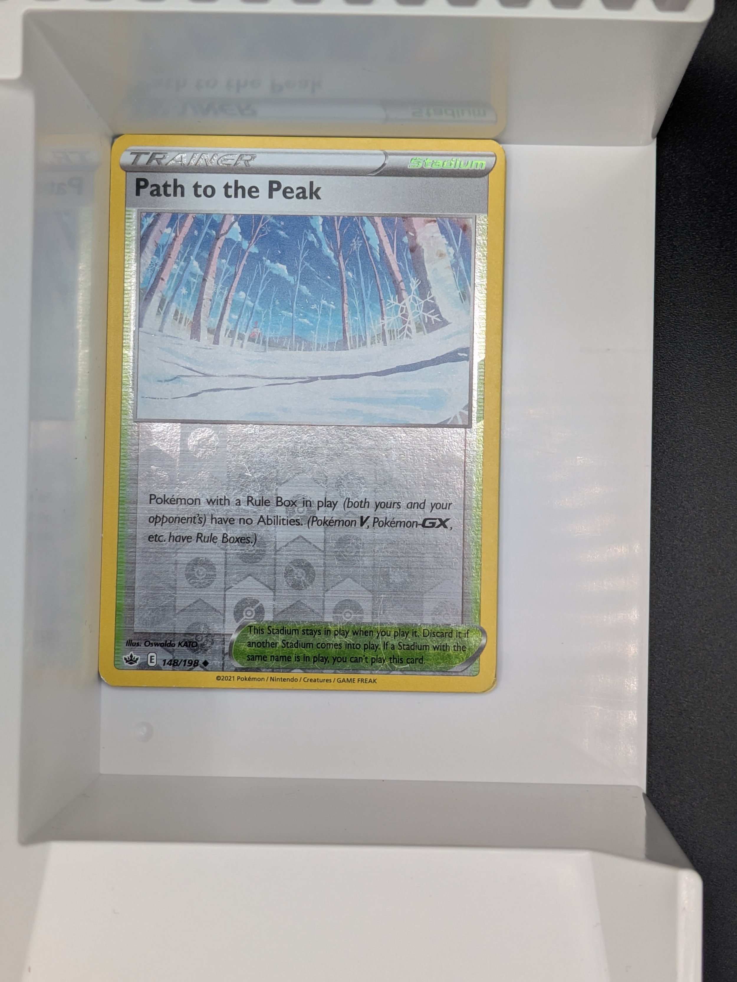 Path to the Peak 148/198 Reverse Holo Light Played