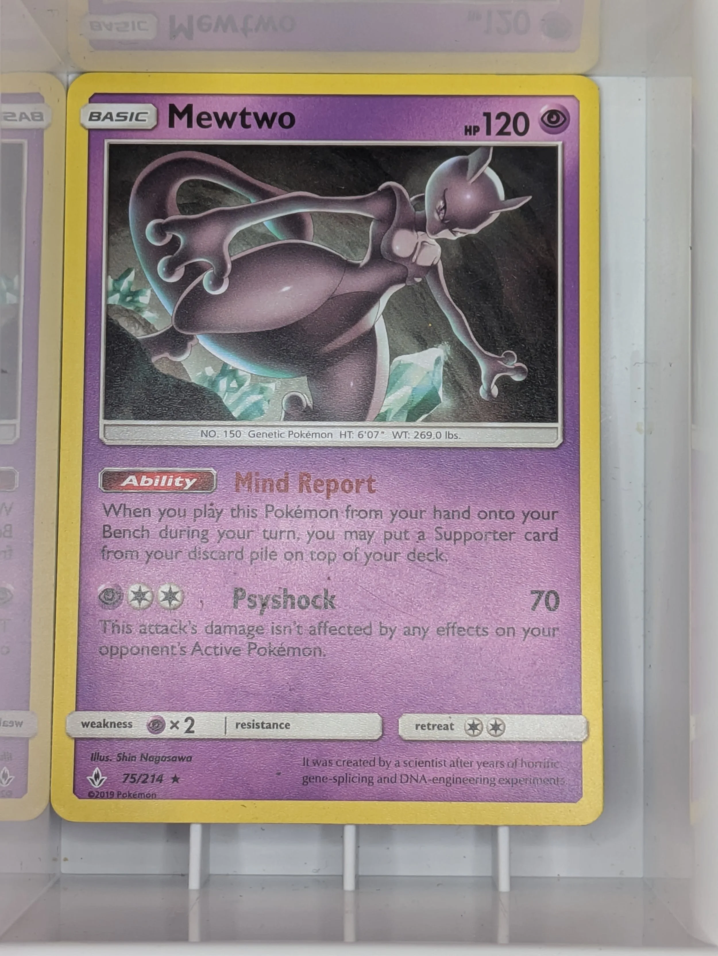 Mewtwo 75/214 Light Played