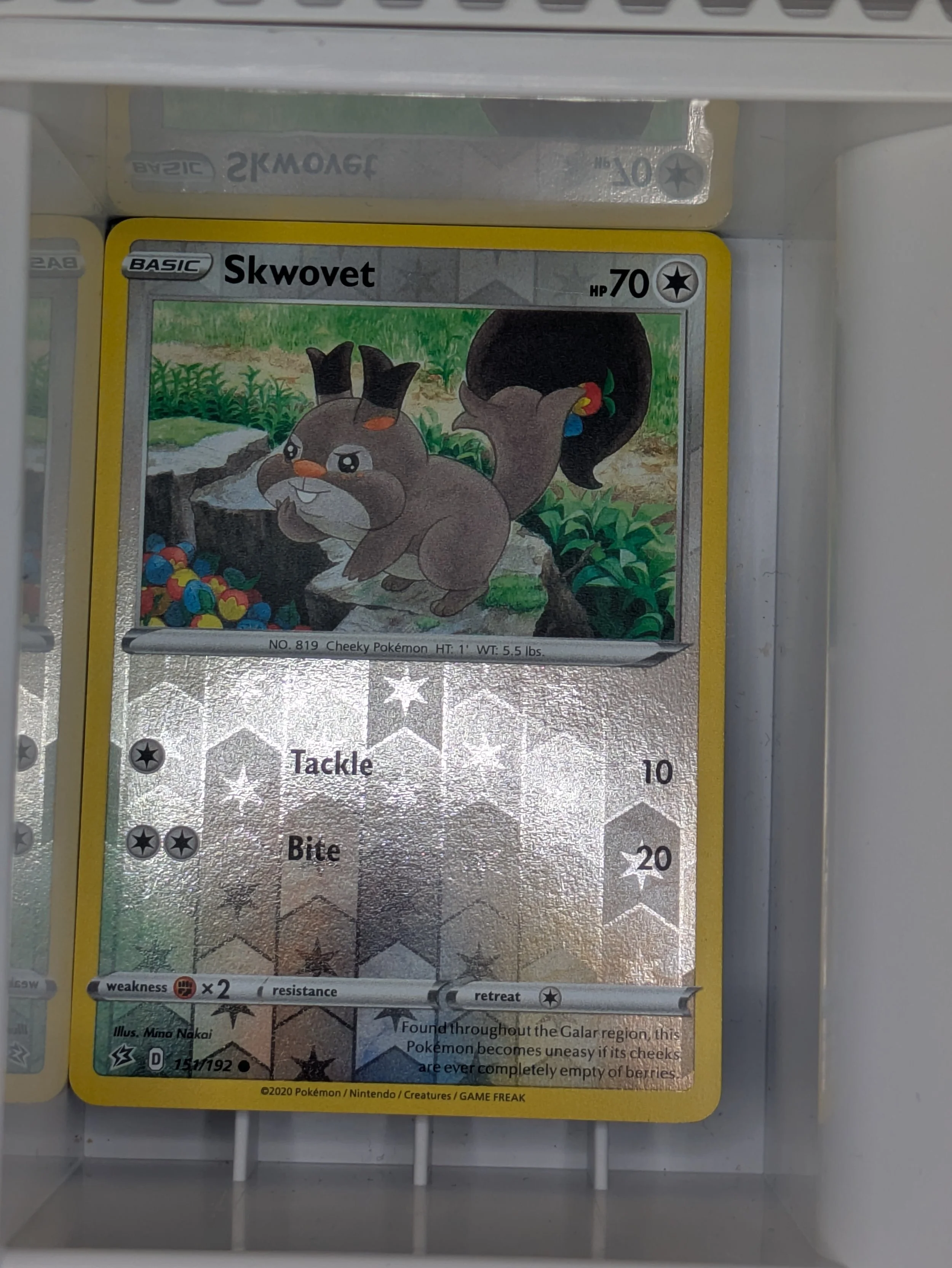 Skwovet 151/192 Reverse Holo Light played