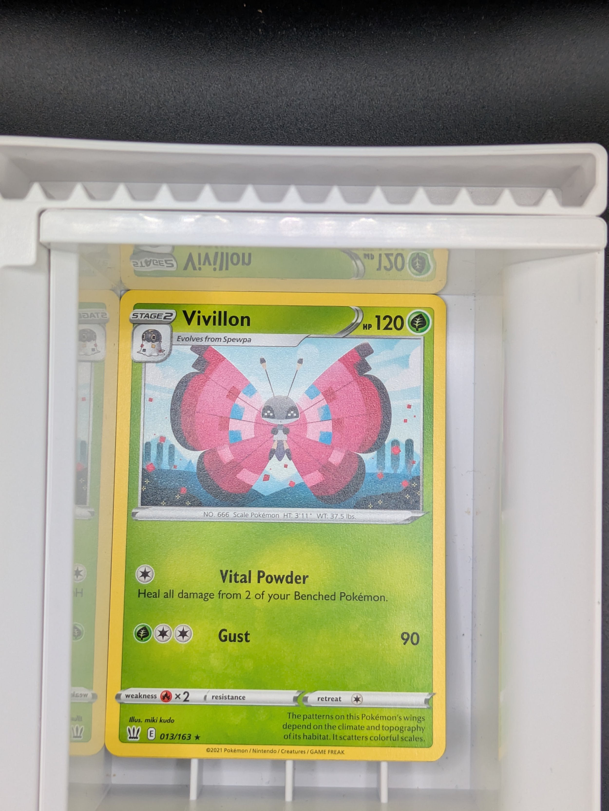 Vivillon 13/163 Light Played