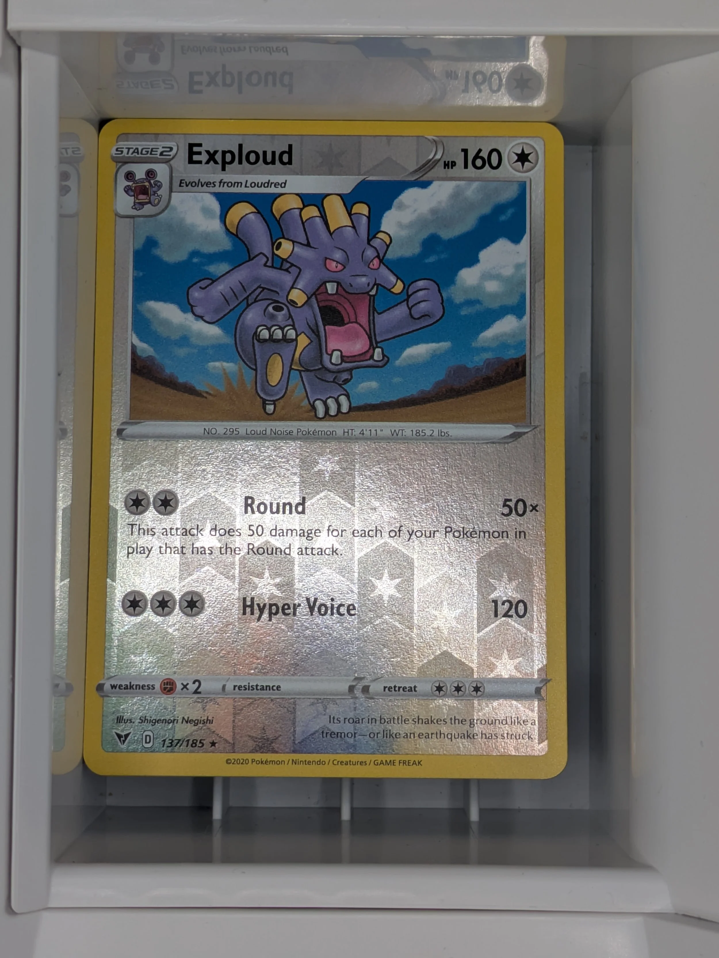 Exploud 137/185 Reverse Holo Light Played