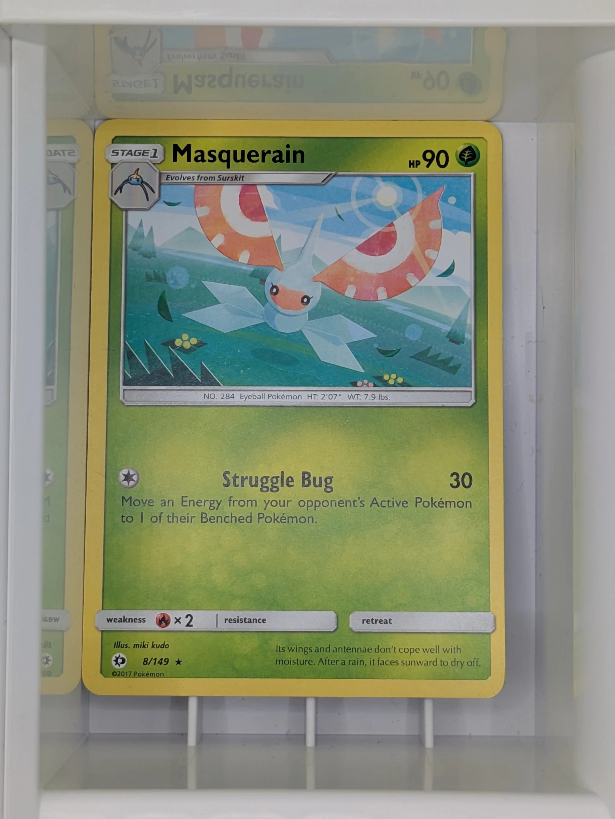 Masquerain 8/149 Light Played