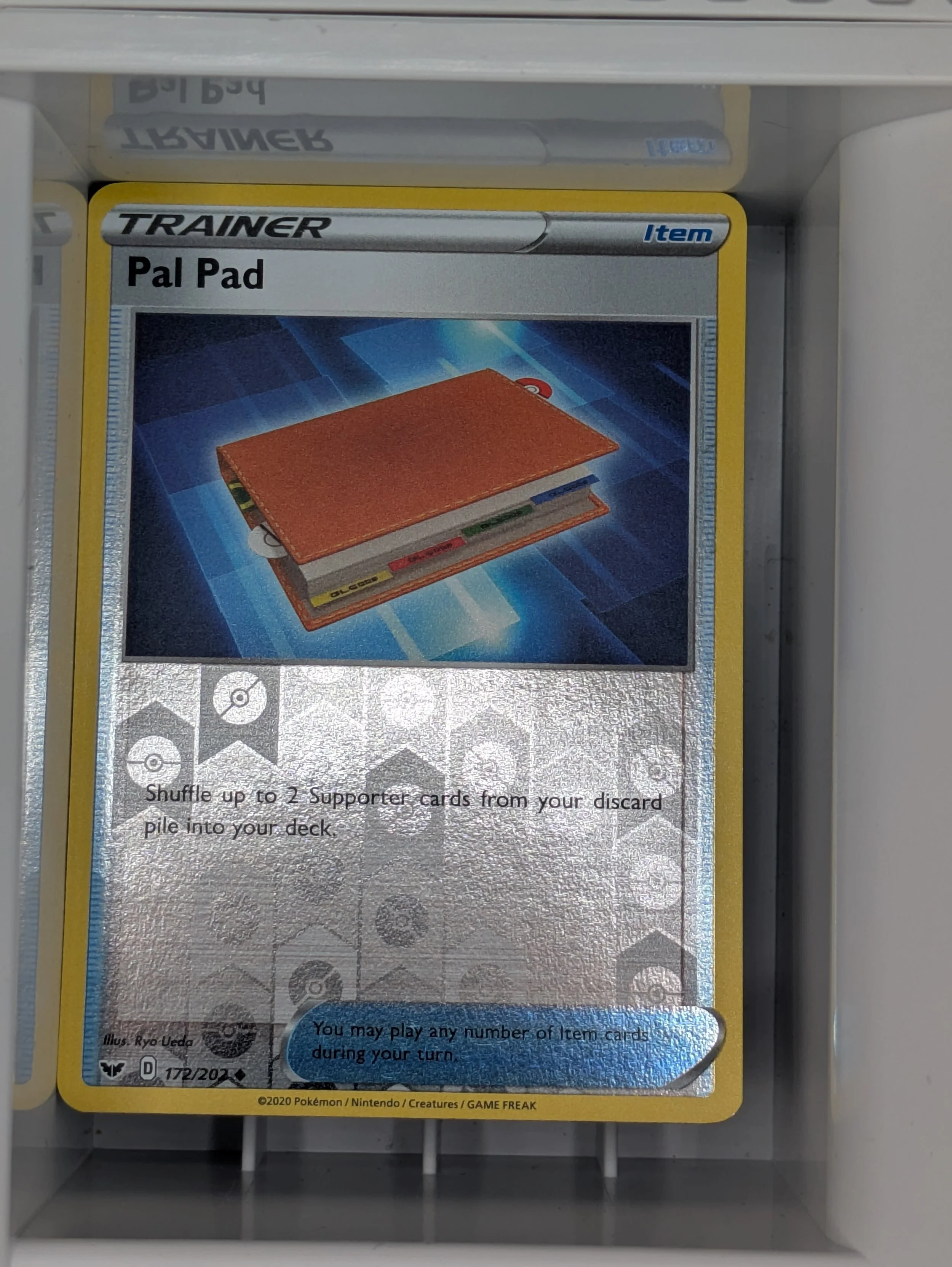 Pal Pad 172/202 Reverse Holo Light Played