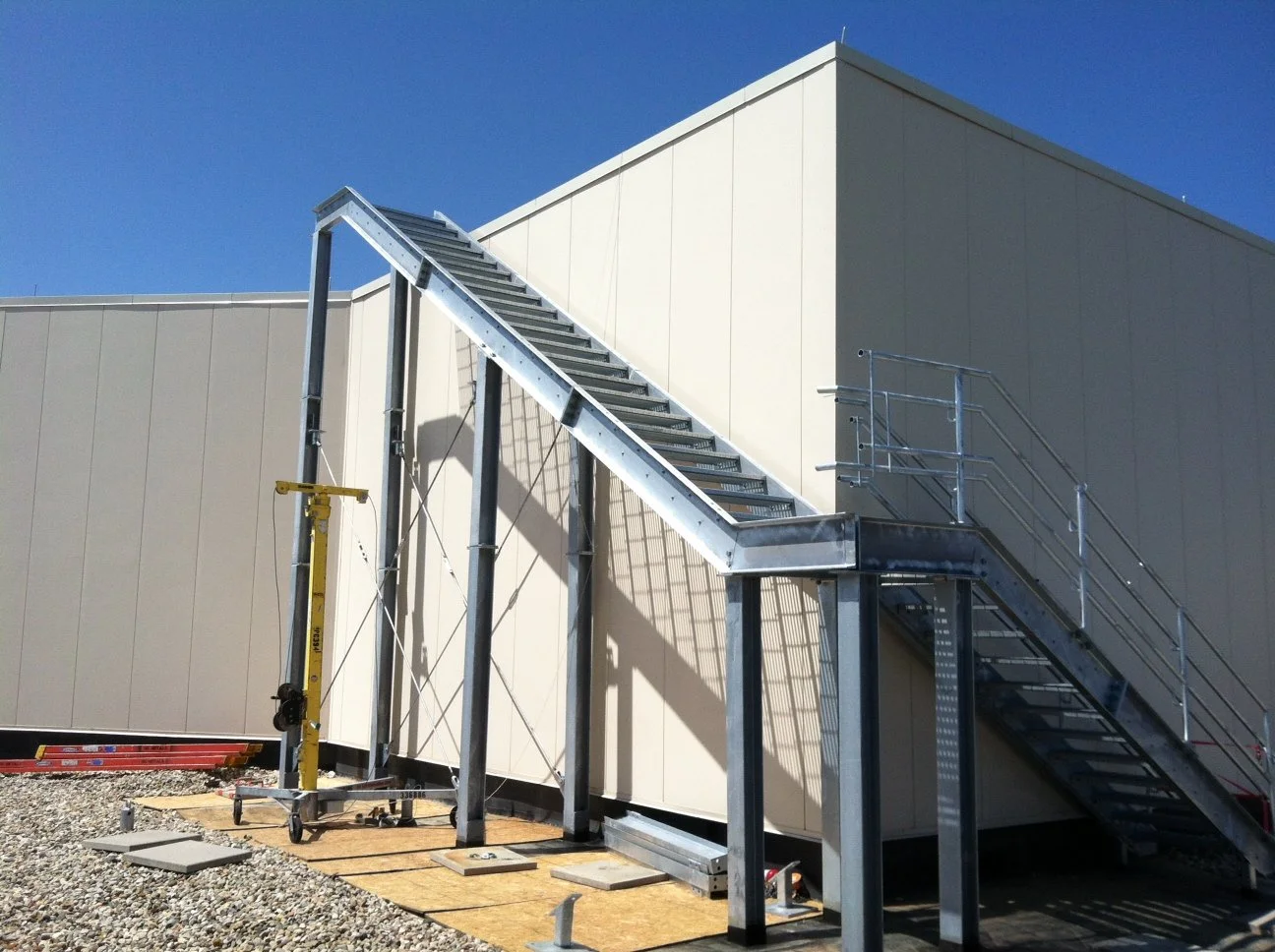Arnett Hosp Roof Stair & Railing 04 29 2013.jpg