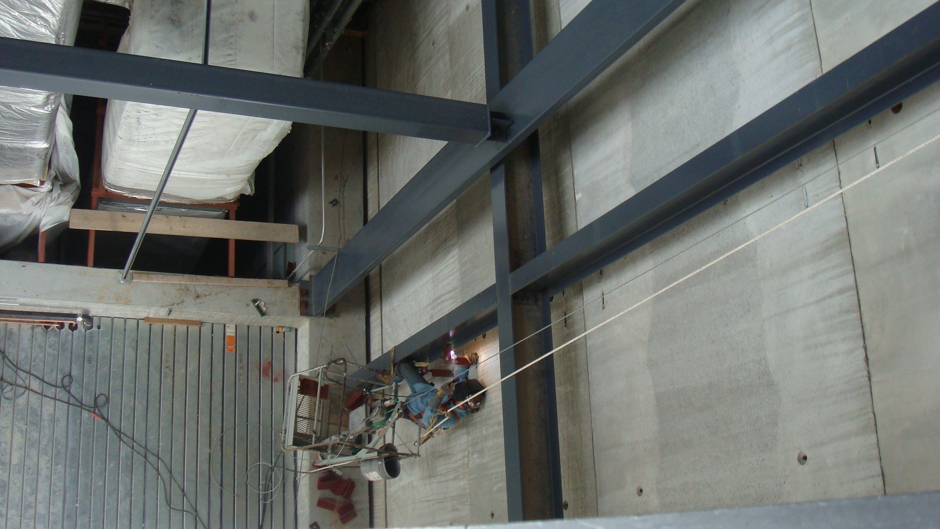 LOS Welder at work - not ours.jpg