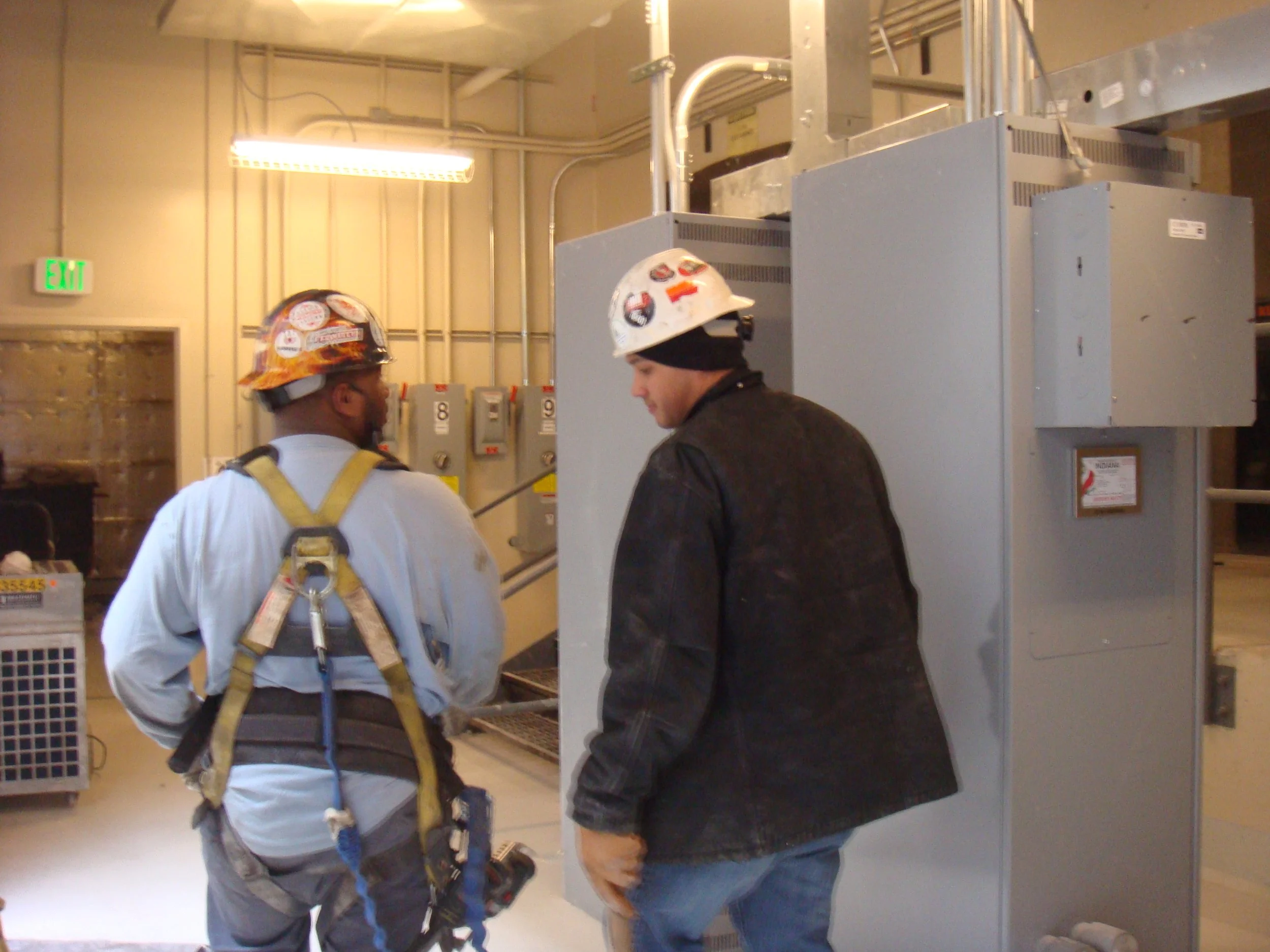 IUH ARNETT Hosp_Crew members  Feb 2012.JPG