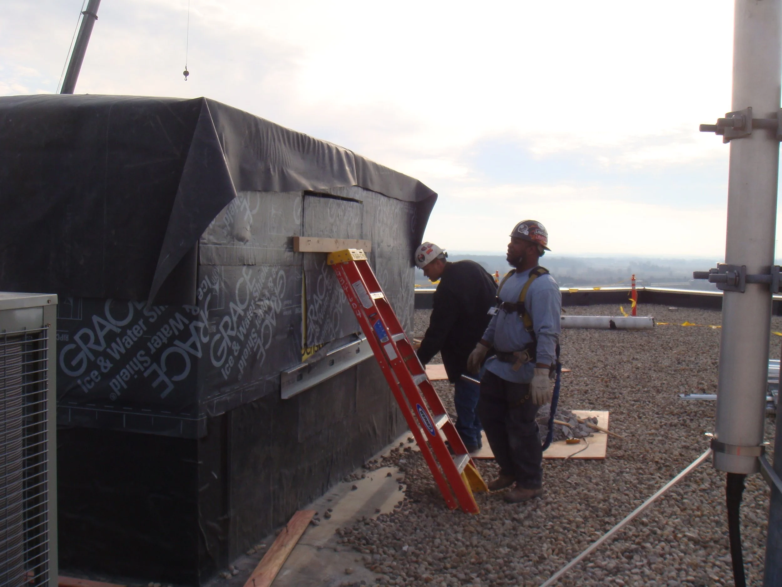 IUH ARNETT Hosp_Dustin and Lawrence Rooftop  Feb 2012.JPG