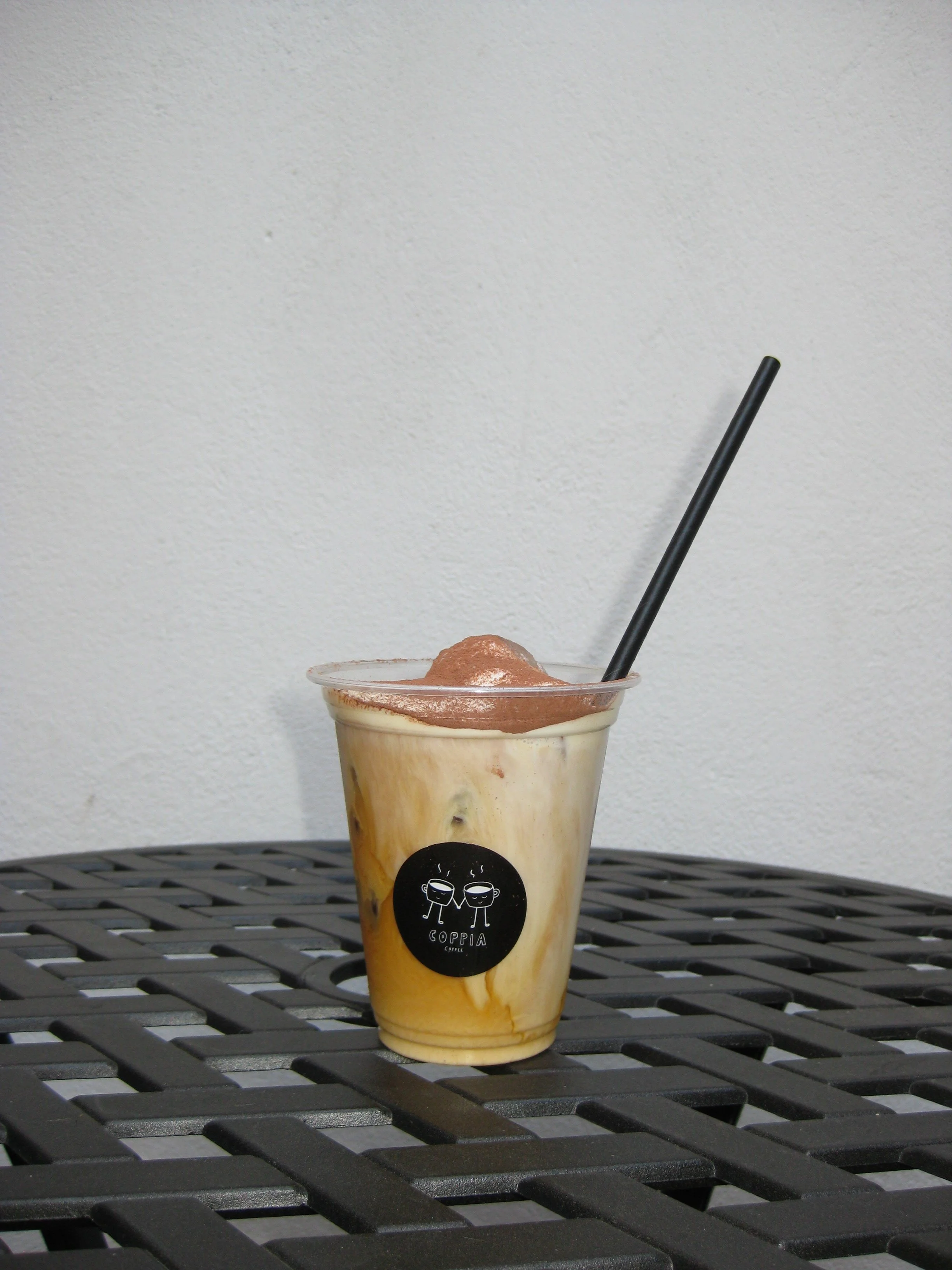 iced tiramisu latte