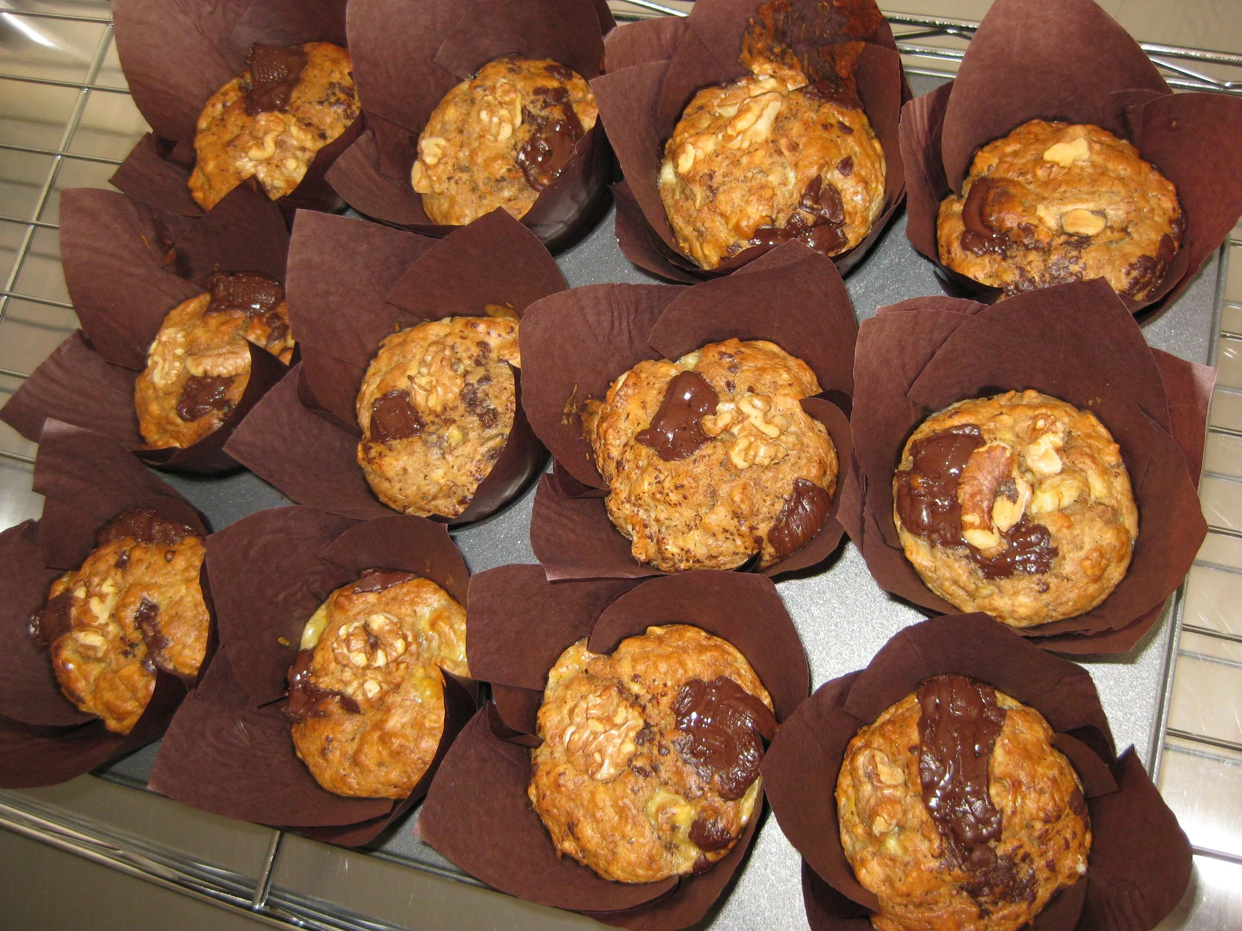 banana and walnut muffin, low gluten