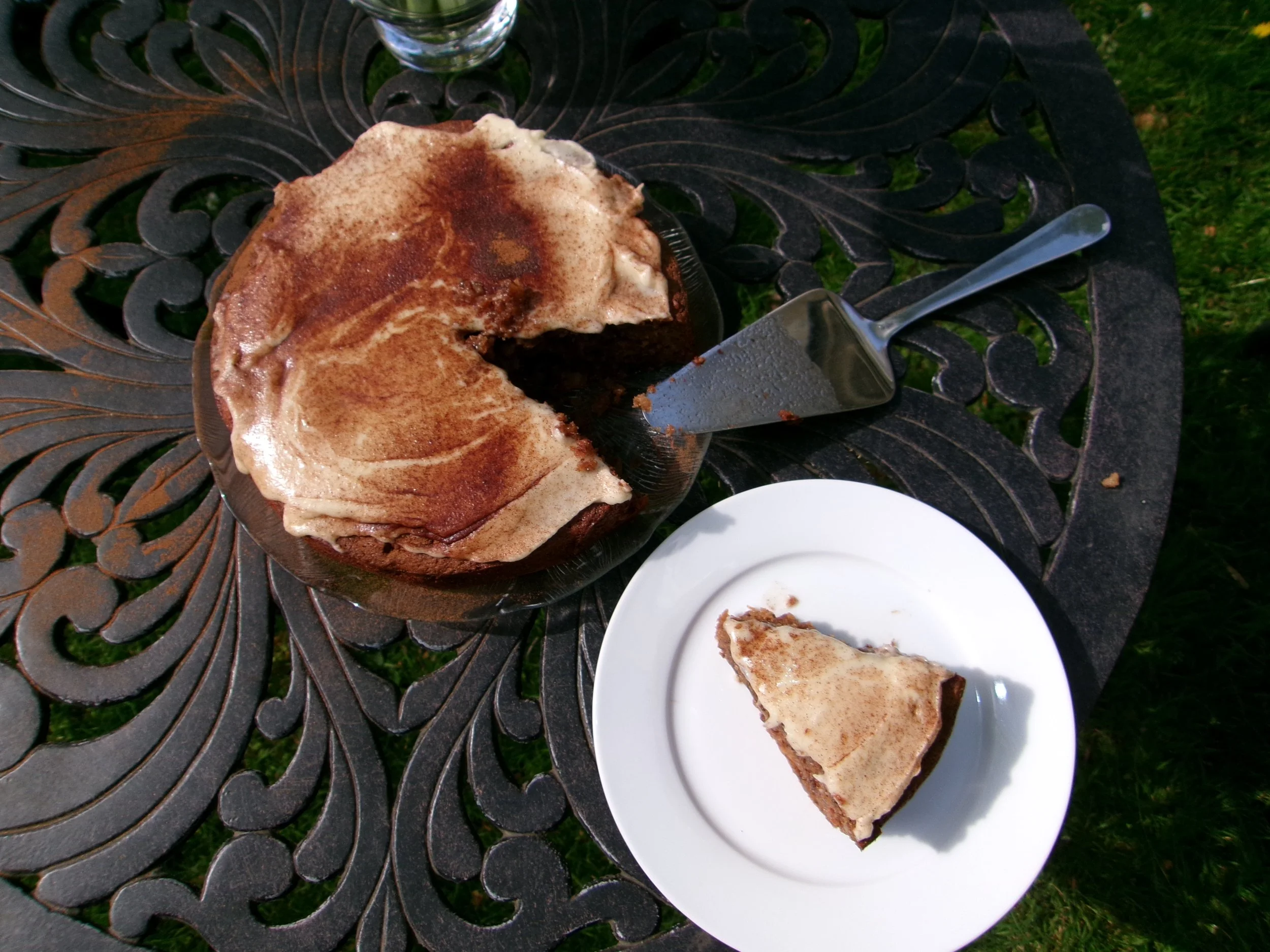 gluten free apple and walnut cake