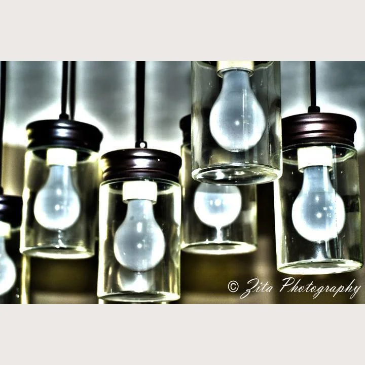 Abstract photo of a lightbulb fixture