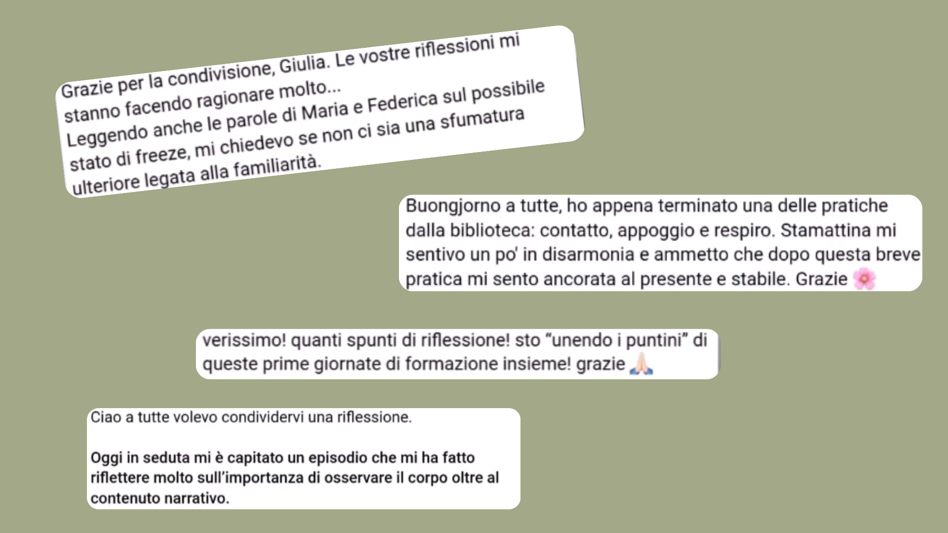 Conversazioni di messaggi di testo in italiano su uno sfondo verde, che includono ringraziamenti, riflessioni sulla formazione e il benessere, e un'emoji di un fiore e delle mani in preghiera.