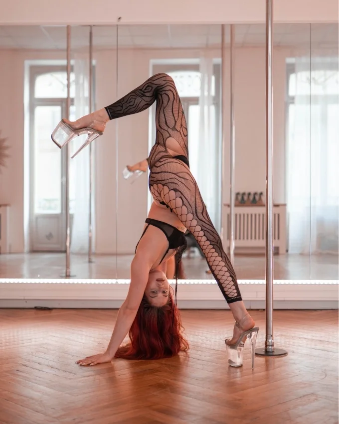 Enora, professeur de heels dance toulouse